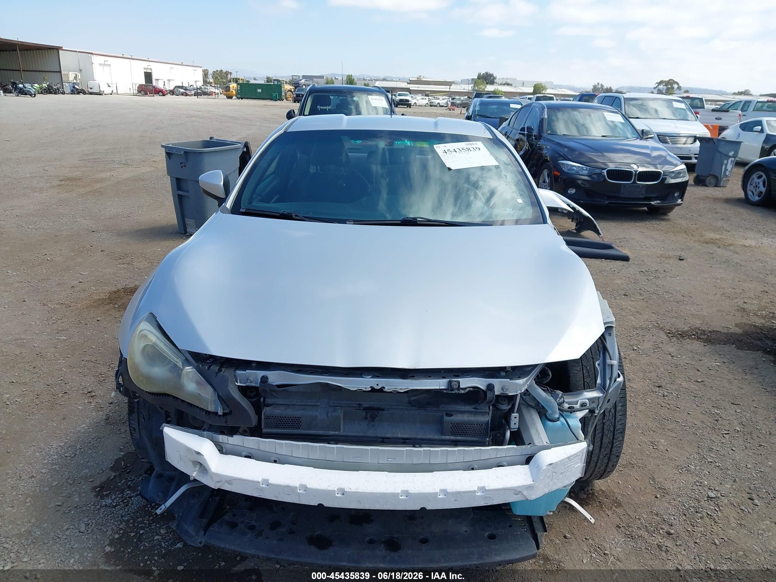 2013 Subaru Brz Limited Silver vin: JF1ZCAC18D1608458