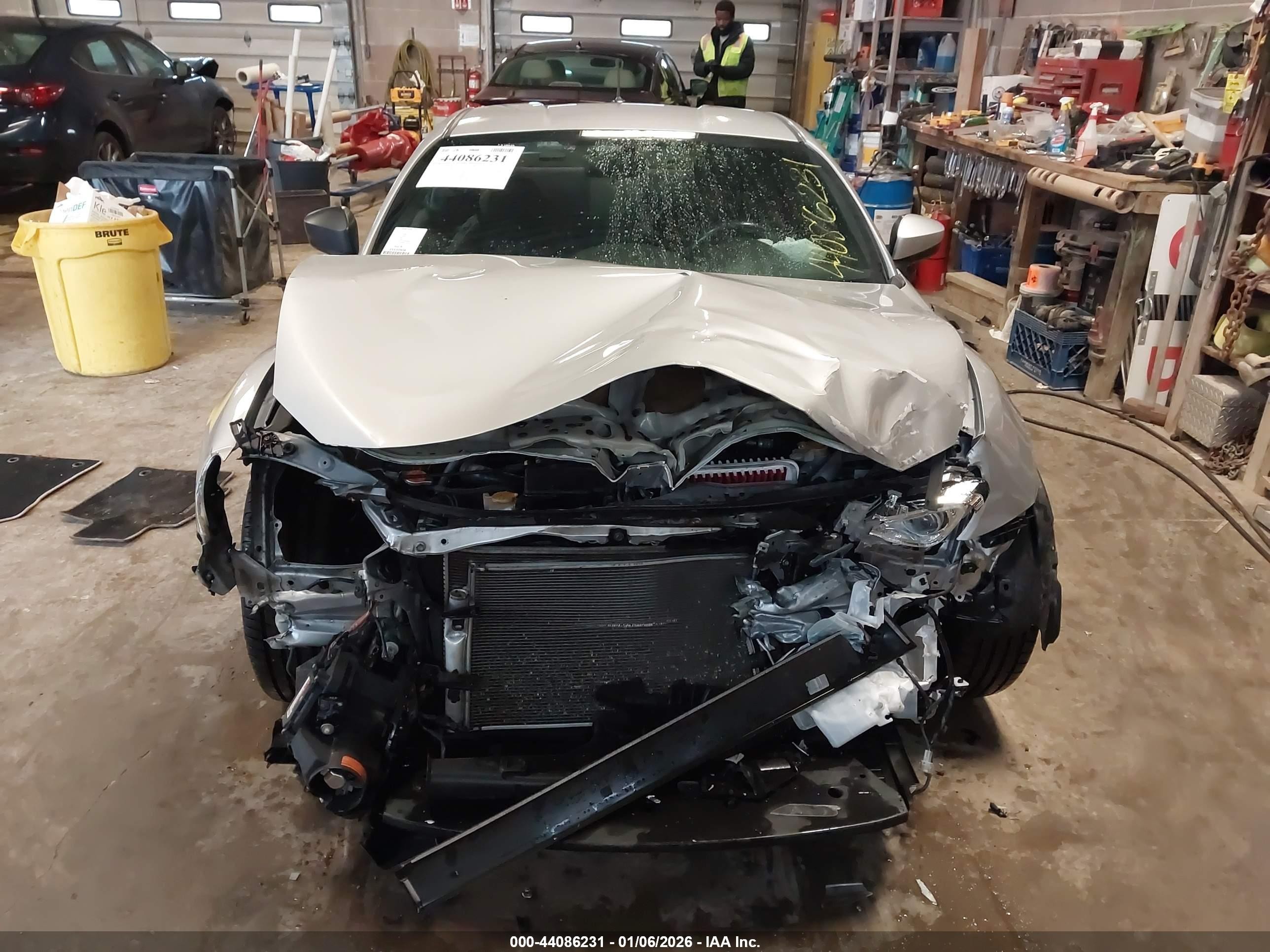 2014 Subaru Brz Limited Silver vin: JF1ZCAC1XE9601496