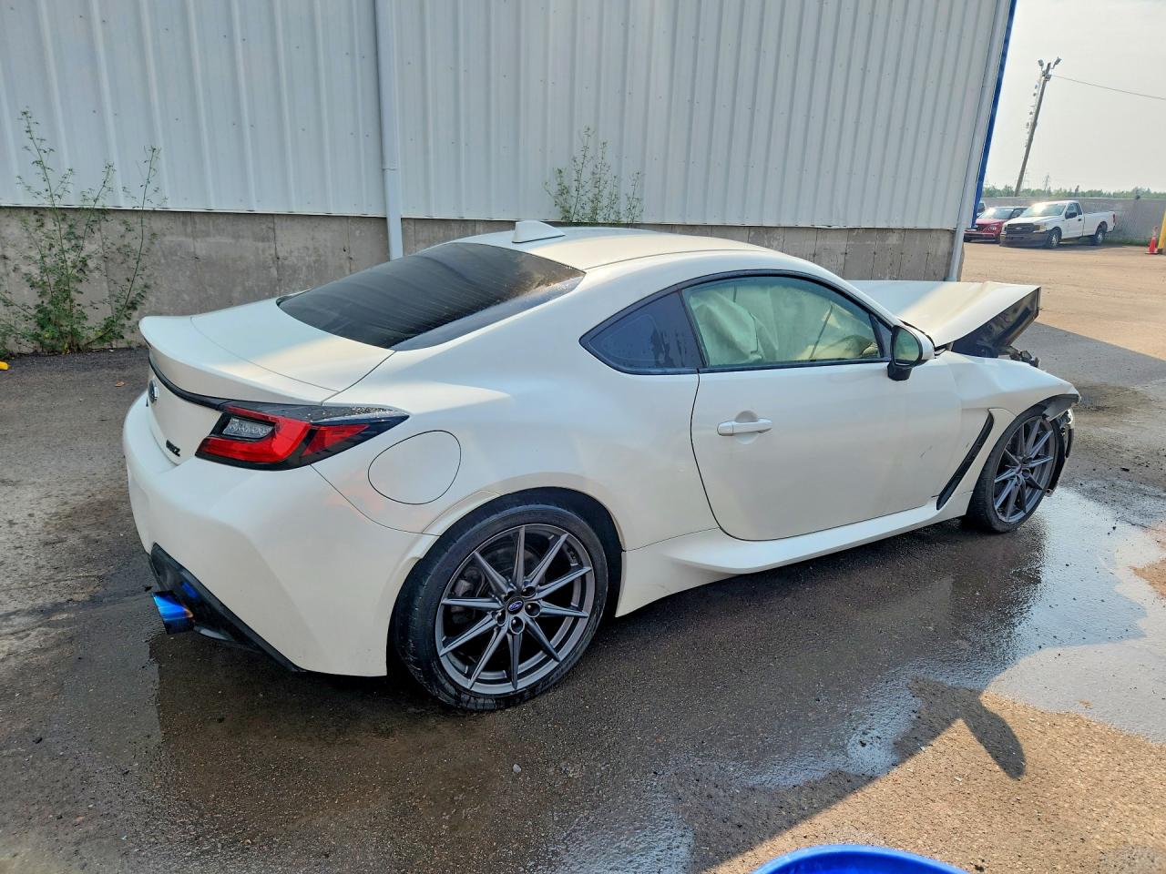2022 Subaru Brz Limited White vin: JF1ZDBE18N9700639