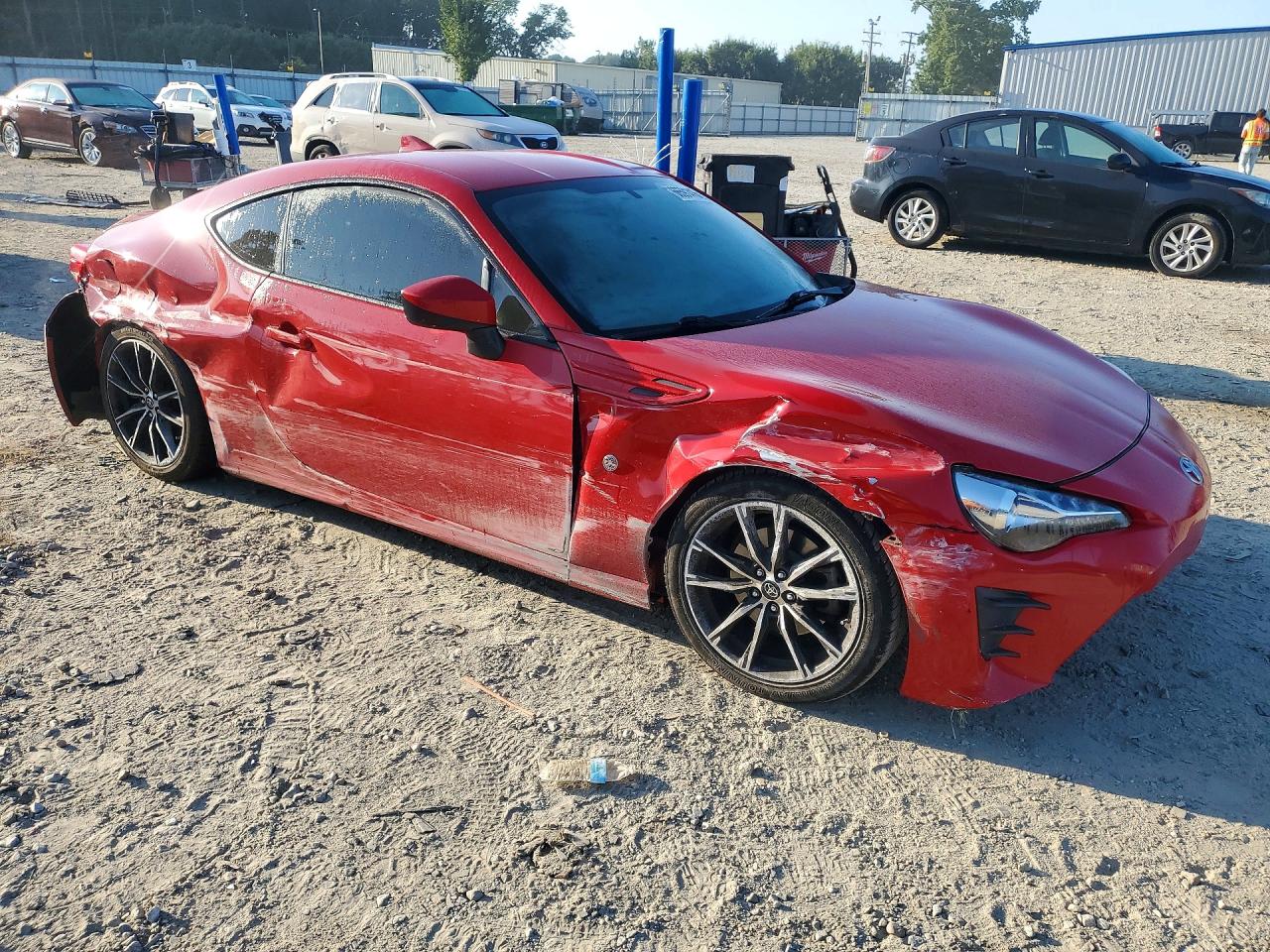 2017 Toyota 86 Base Red vin: JF1ZNAA14H9701269