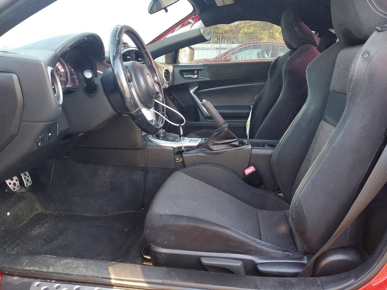 2017 Toyota 86 Base Red vin: JF1ZNAA14H9701269