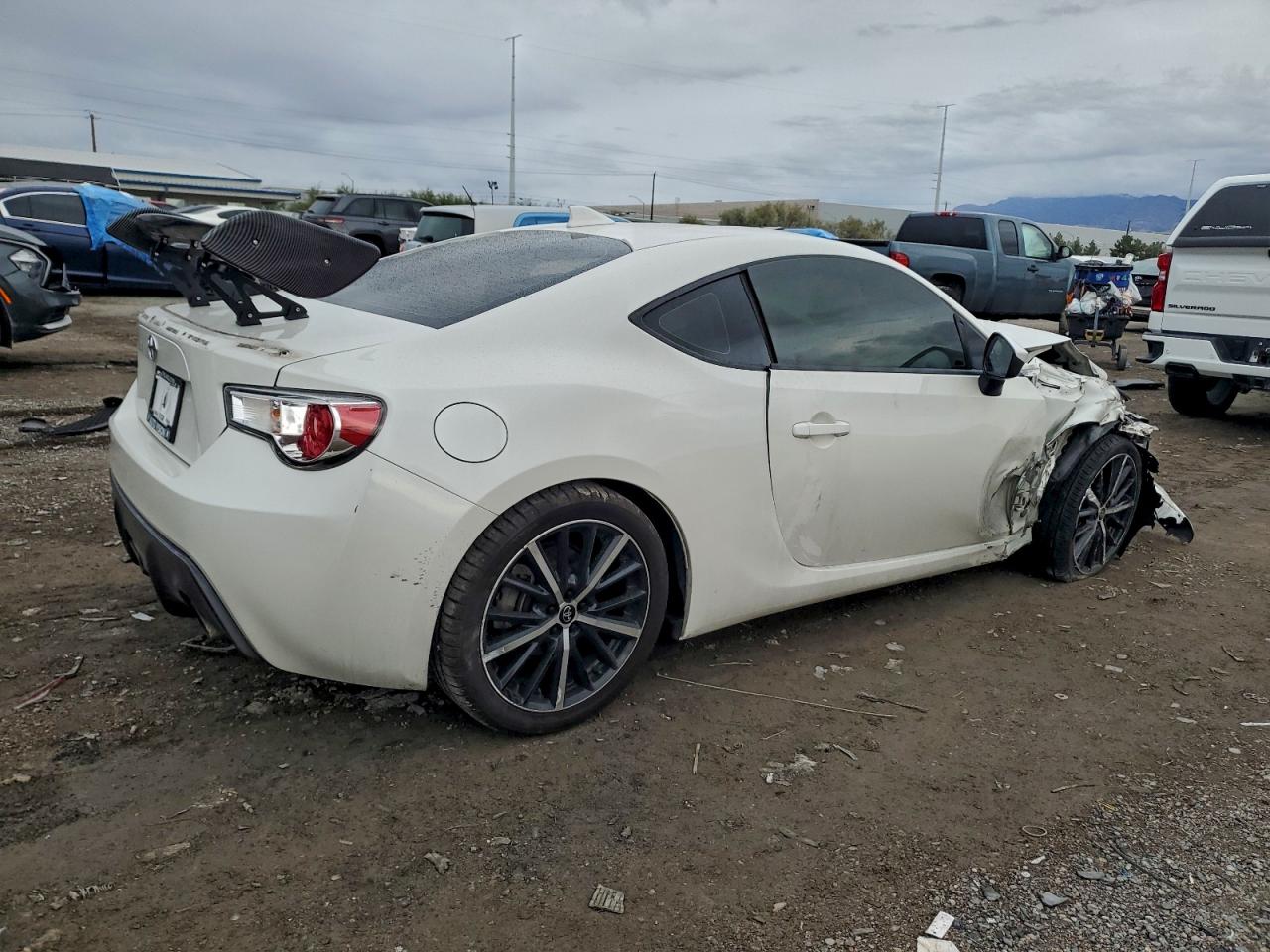 2015 Toyota Scion Fr-s White vin: JF1ZNAA18F9707122