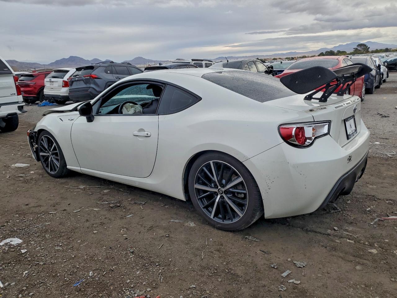 2015 Toyota Scion Fr-s White vin: JF1ZNAA18F9707122