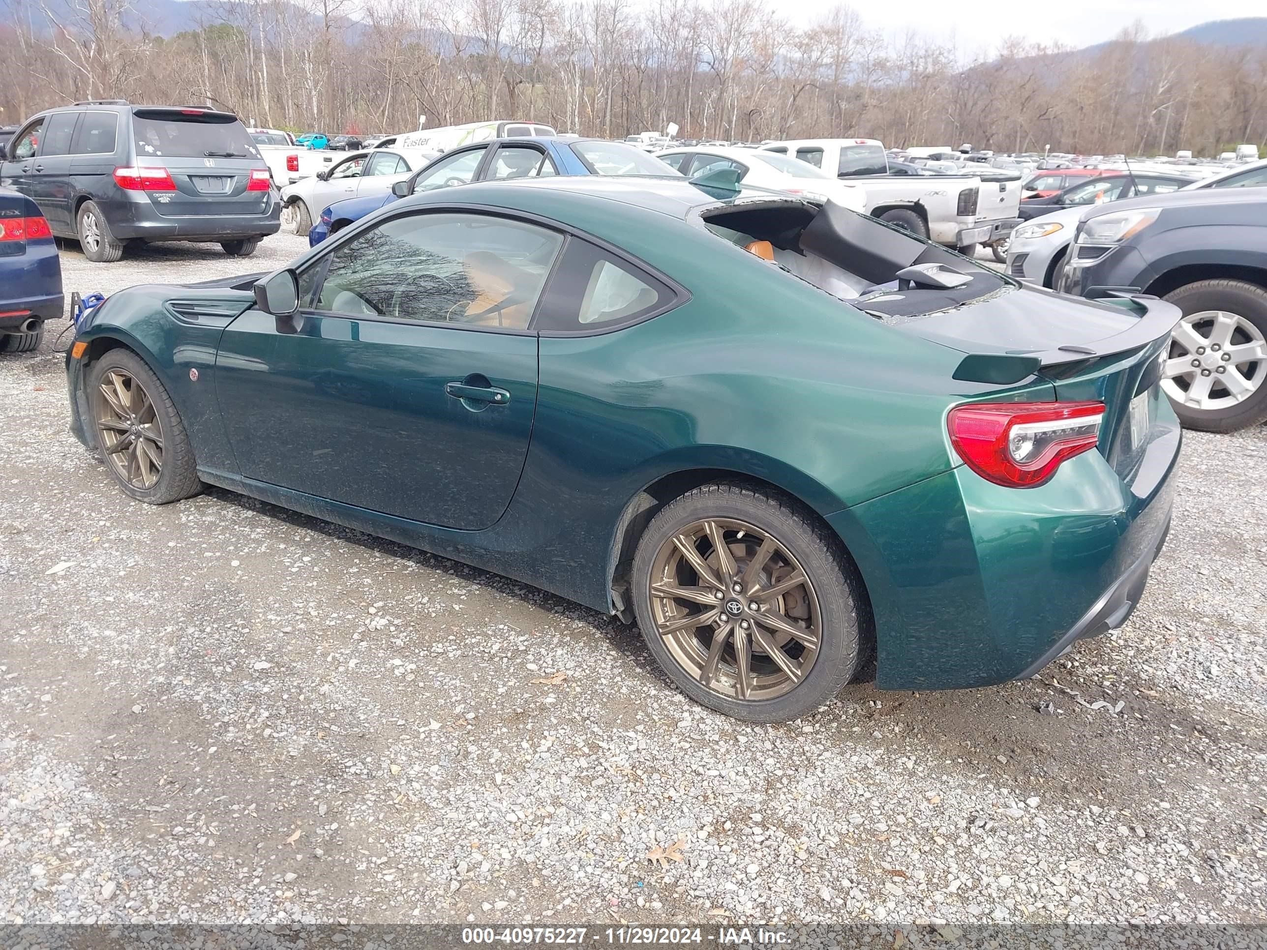 2020 Toyota 86 Hakone Edition Green vin: JF1ZNAE15L8750635