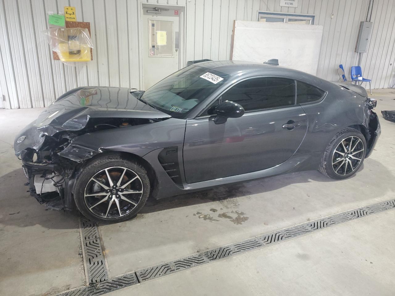 2024 Toyota Gr 86 Gray vin: JF1ZNBB10R9759062