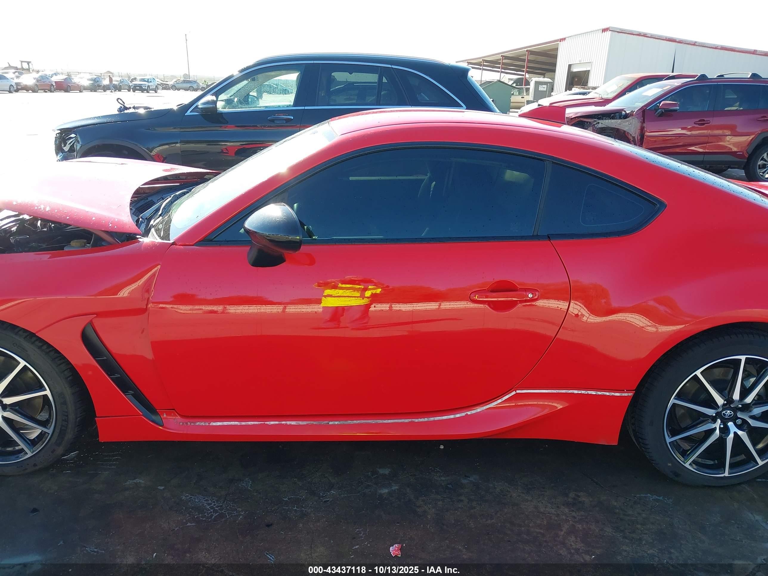 2023 Toyota Gr86   Red vin: JF1ZNBB13P9763894