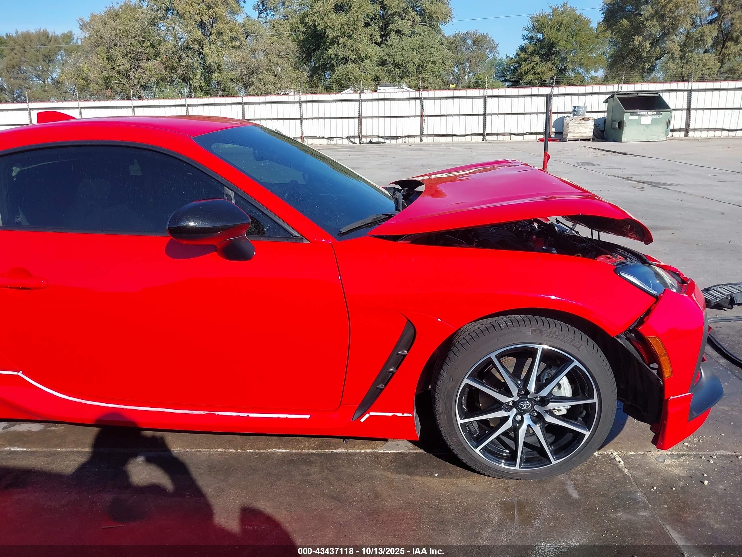 2023 Toyota Gr86   Red vin: JF1ZNBB13P9763894