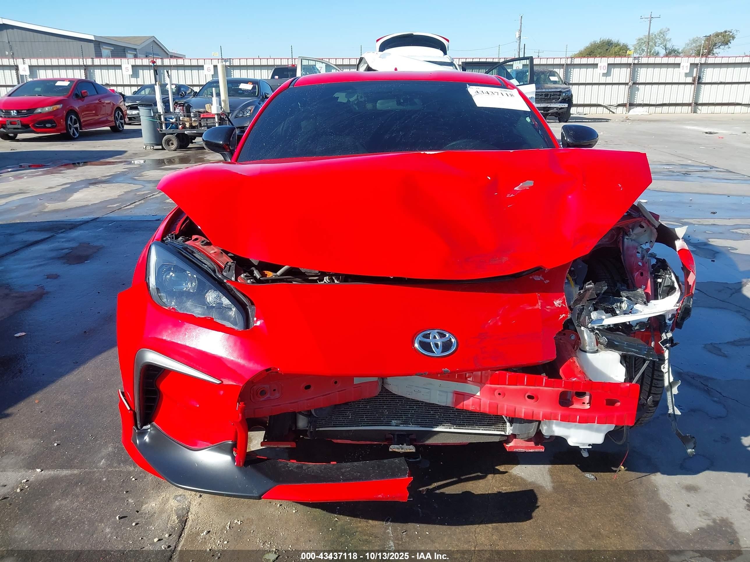 2023 Toyota Gr86   Red vin: JF1ZNBB13P9763894
