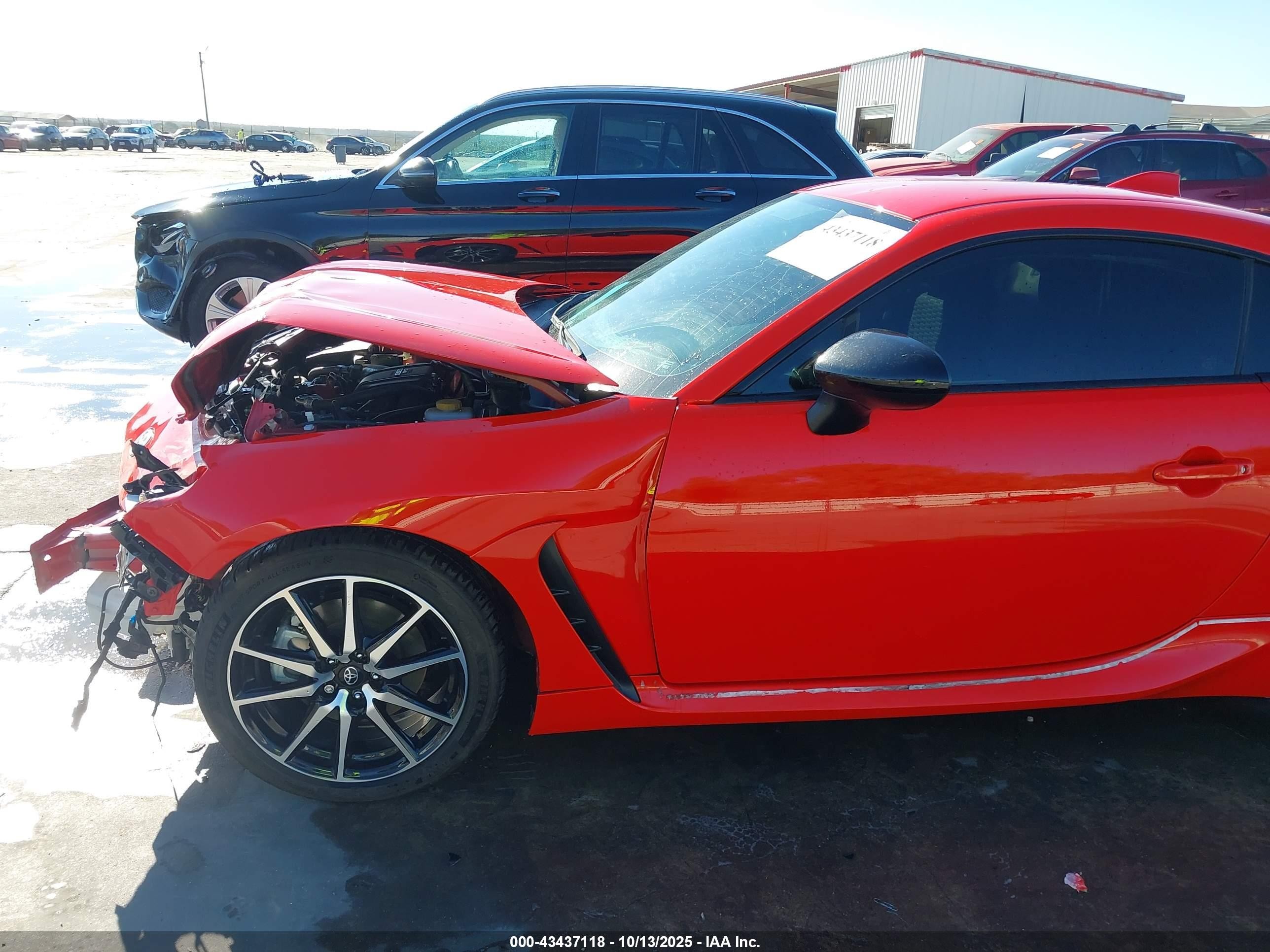 2023 Toyota Gr86   Red vin: JF1ZNBB13P9763894