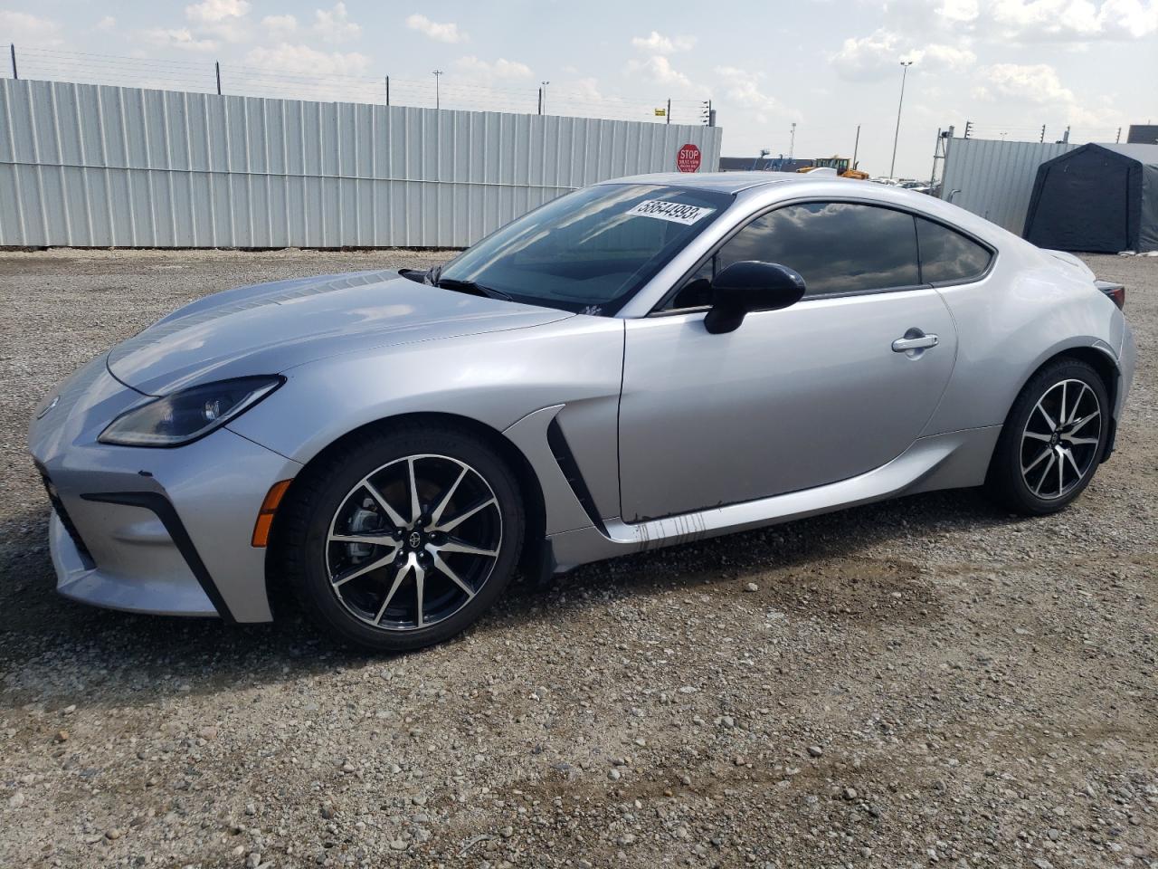 Price & History 2022 Toyota Gr 86 2.4l 4 vin: JF1ZNBC17N8752060