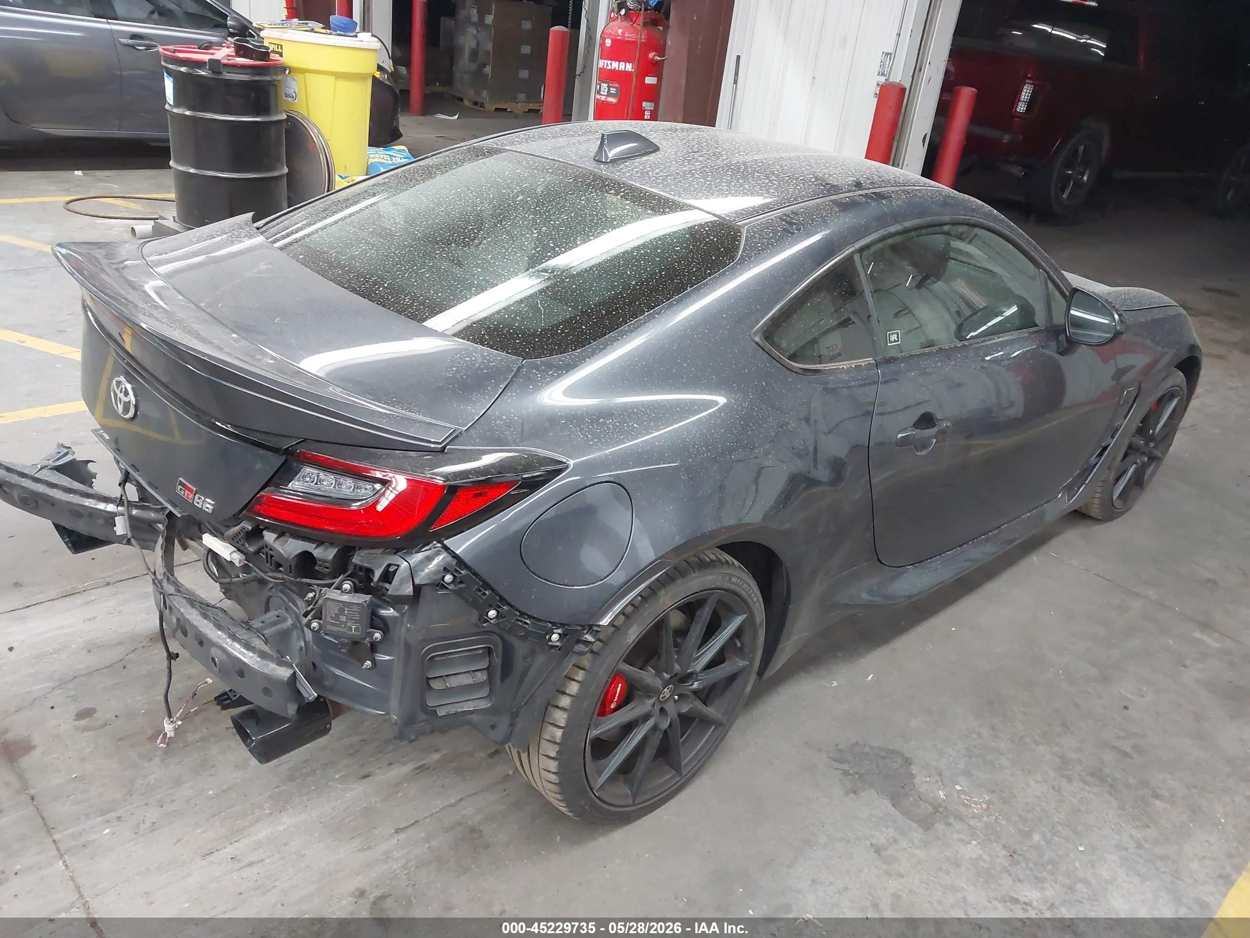 2025 Toyota Gr86 Premium Gray vin: JF1ZNBE10S9753120