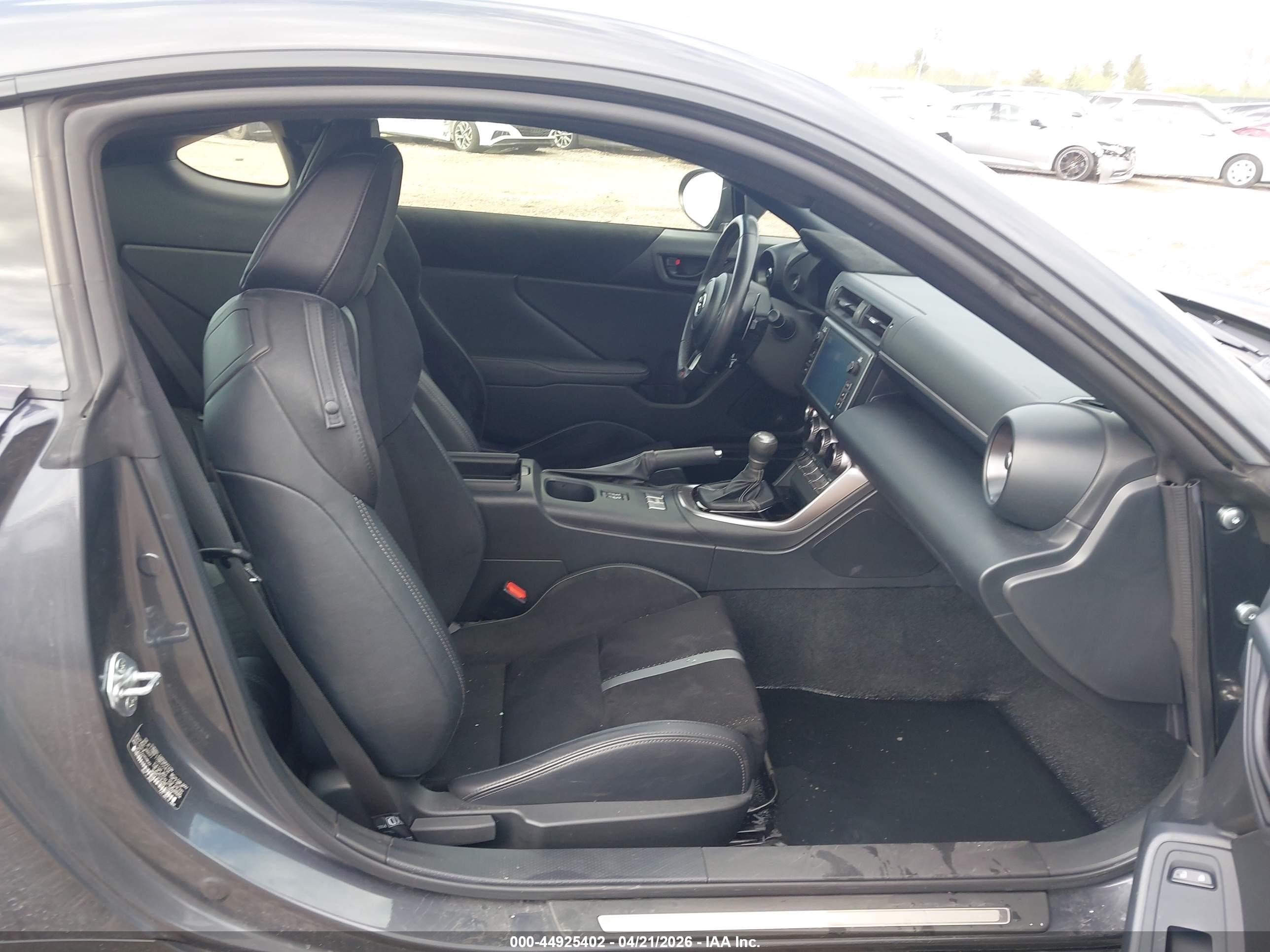 2022 Toyota Gr86 Premium Gray vin: JF1ZNBF11N8751434
