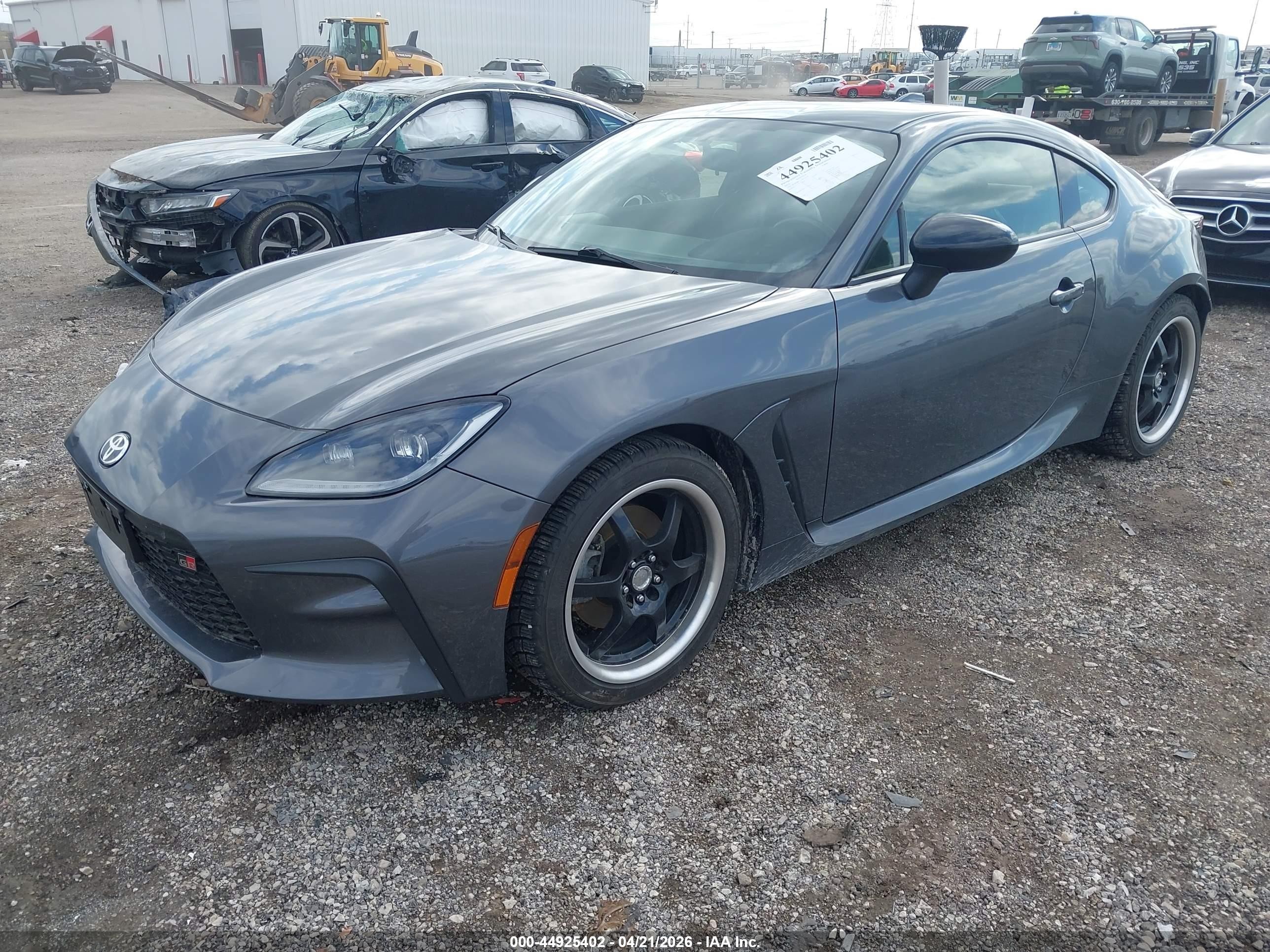 2022 Toyota Gr86 Premium Gray vin: JF1ZNBF11N8751434