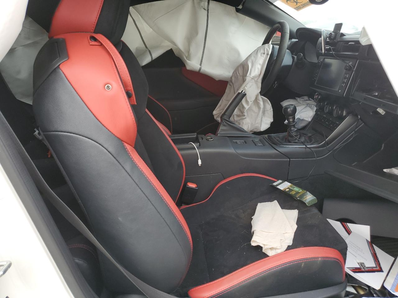 2024 Toyota Gr 86 Trueno Edition Белый vin: JF1ZNBM16R9750654