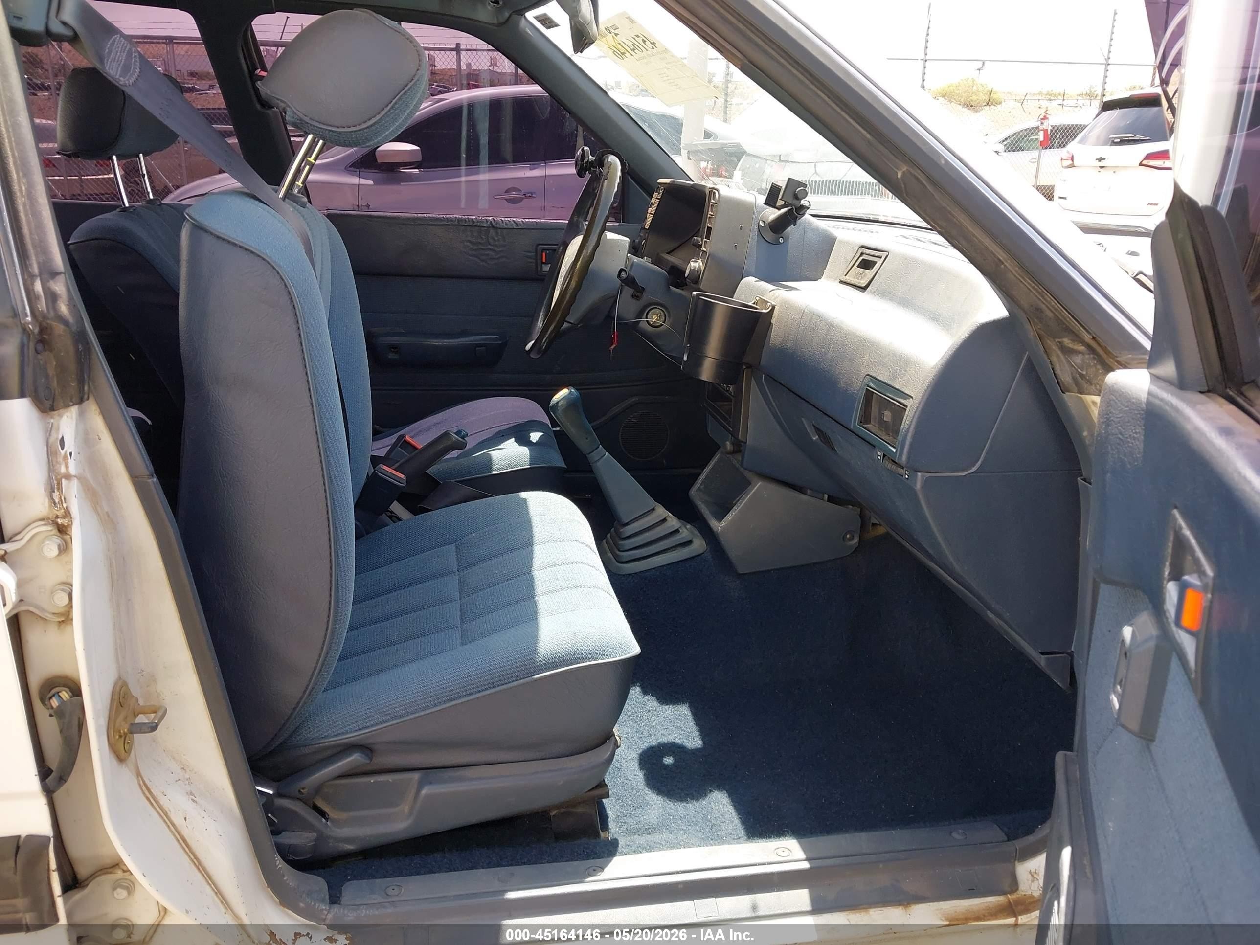 1993 Subaru Loyale White vin: JF2AN52B0PD411047