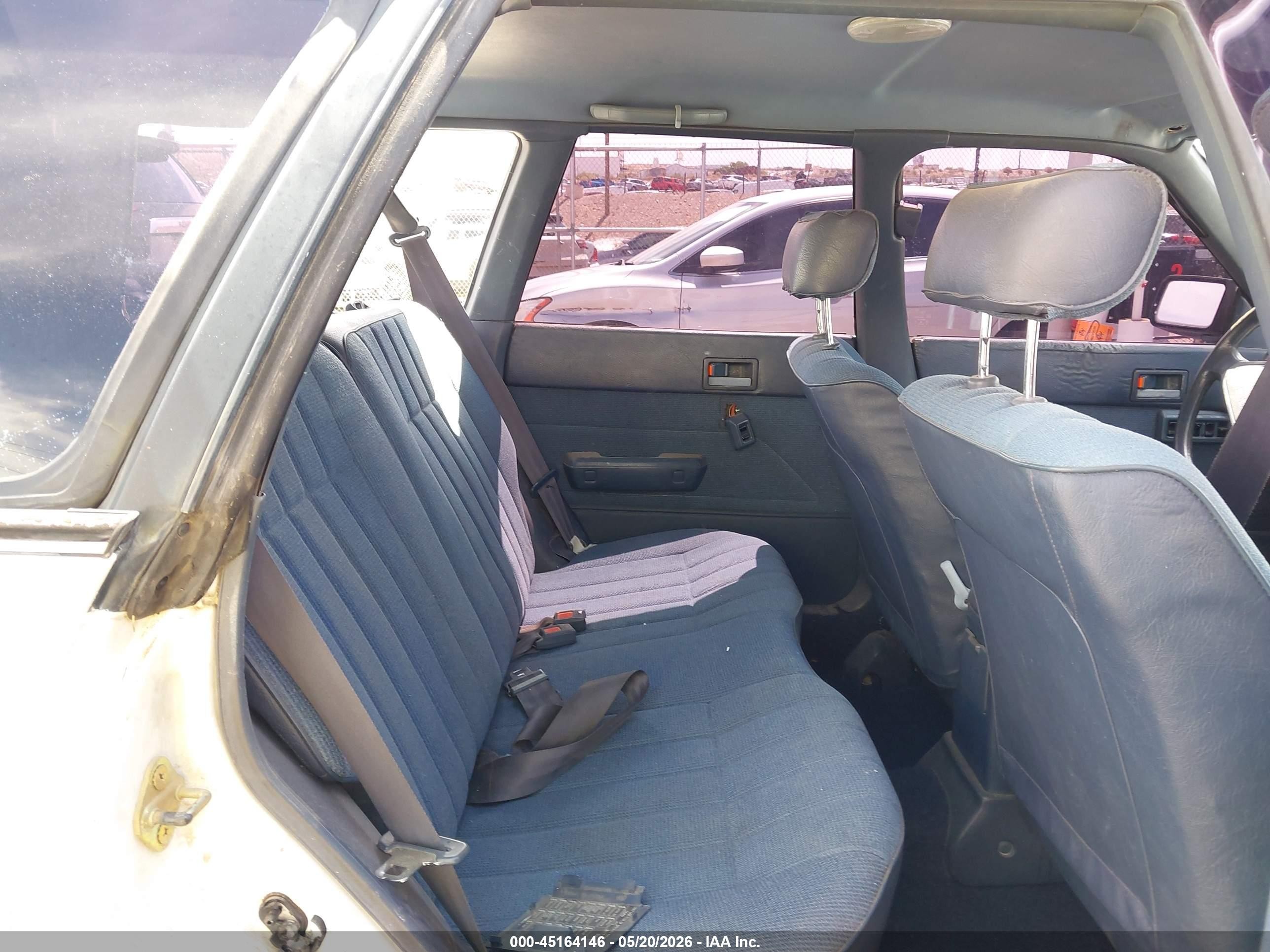 1993 Subaru Loyale White vin: JF2AN52B0PD411047
