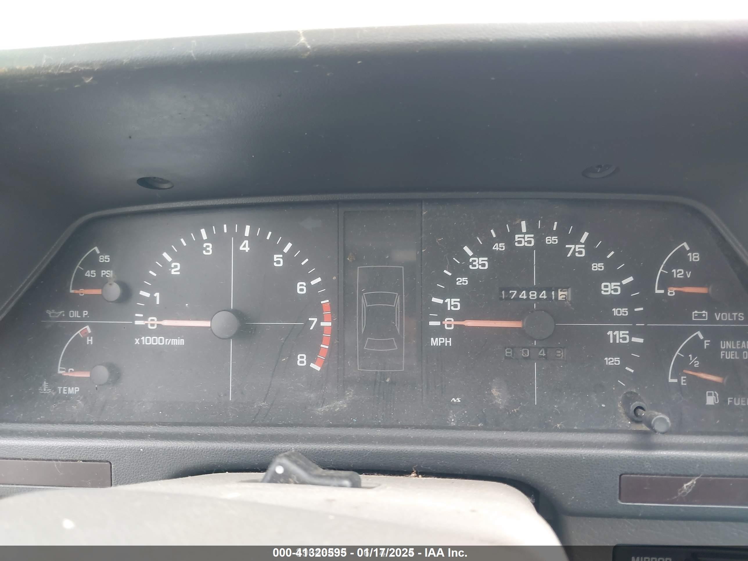 1991 Subaru Loyale   Red vin: JF2AN52B8MD405766