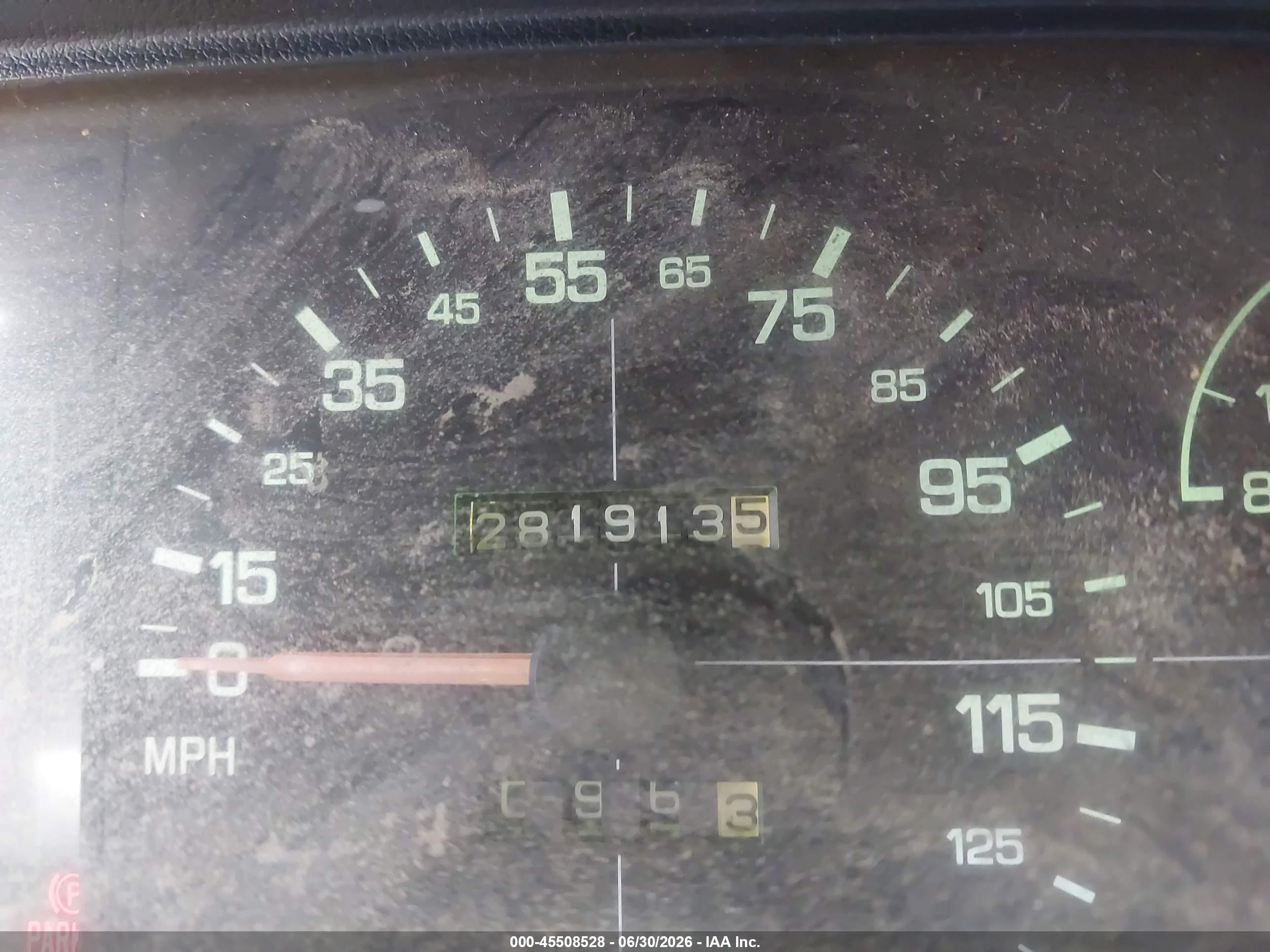 1990 Subaru Loyale Silver vin: JF2AN52B9LD408643