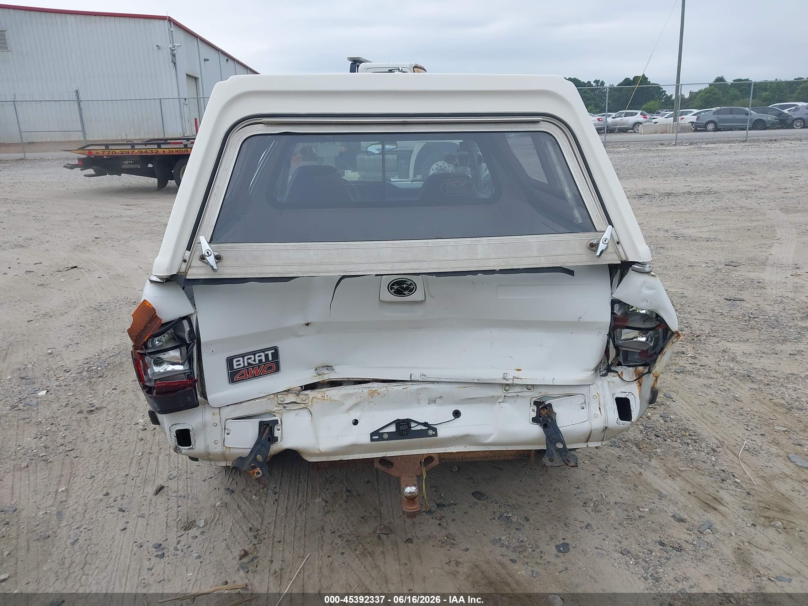 1985 Subaru Brat Gl White vin: JF2AT53B8FE504086