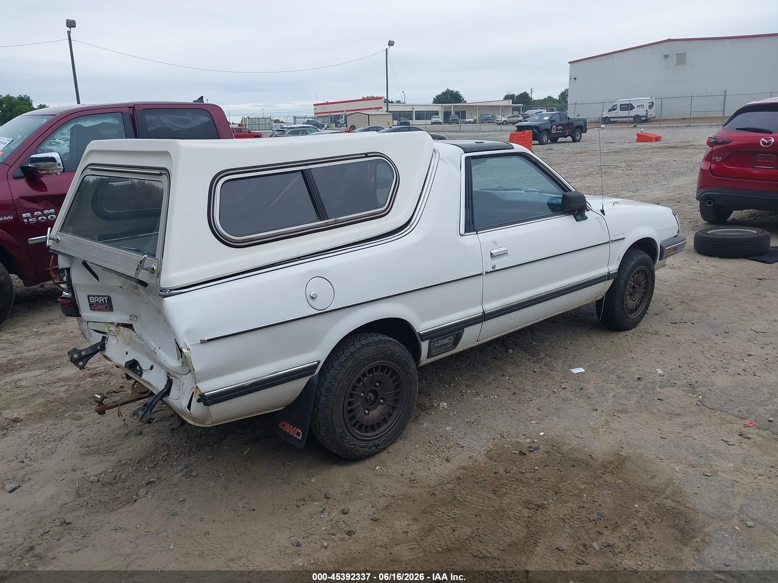 1985 Subaru Brat Gl White vin: JF2AT53B8FE504086