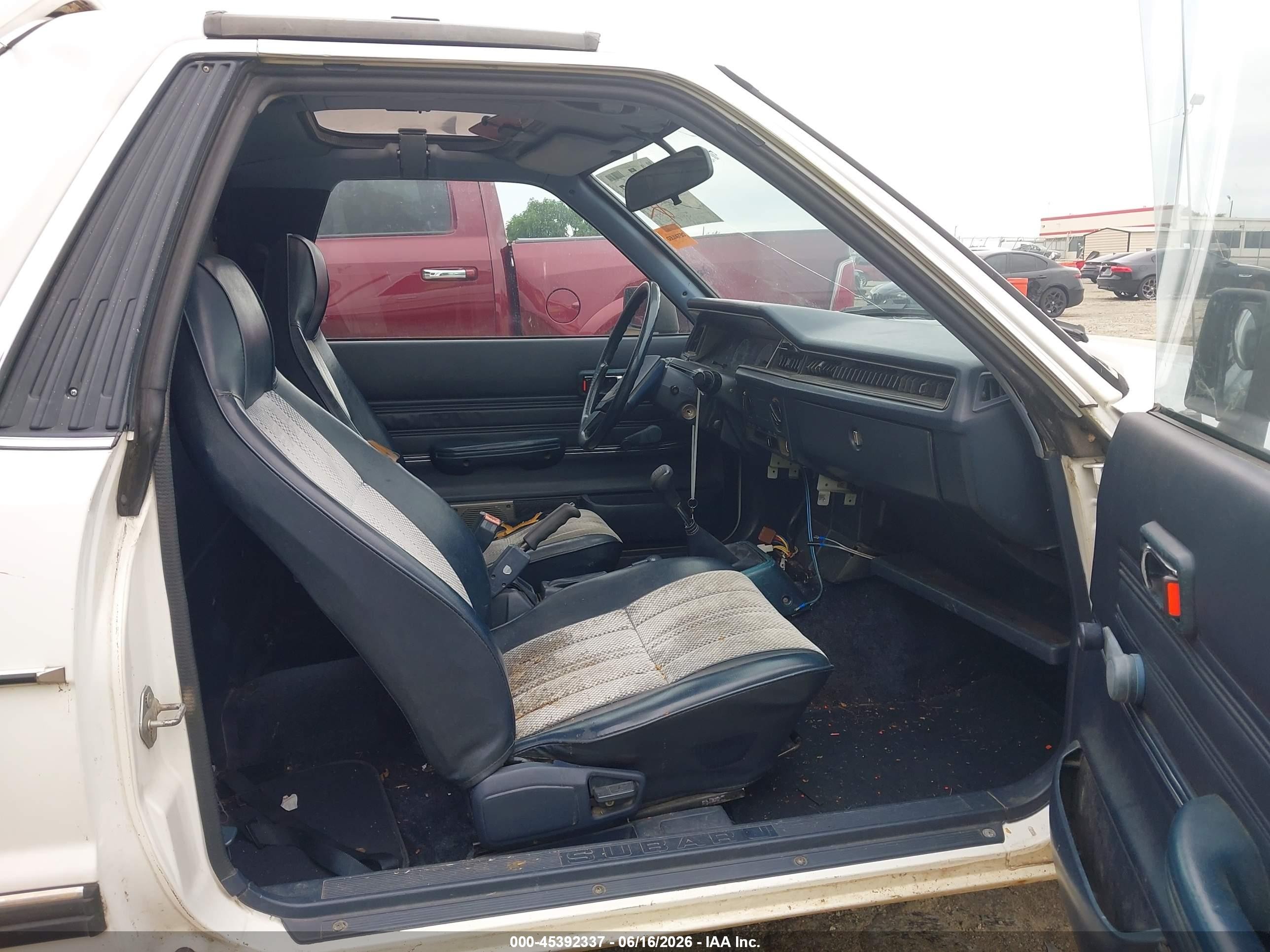 1985 Subaru Brat Gl White vin: JF2AT53B8FE504086