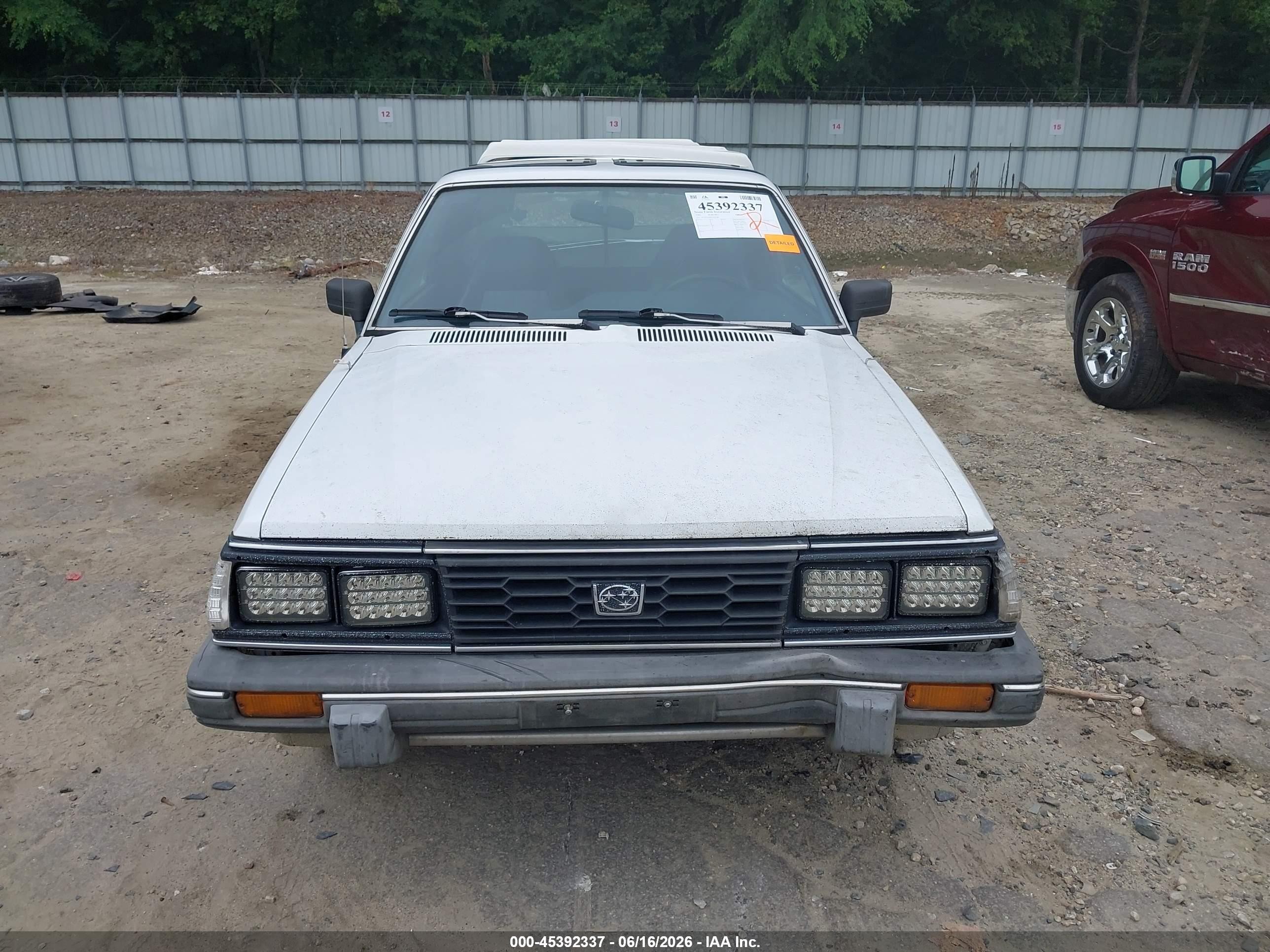 1985 Subaru Brat Gl White vin: JF2AT53B8FE504086