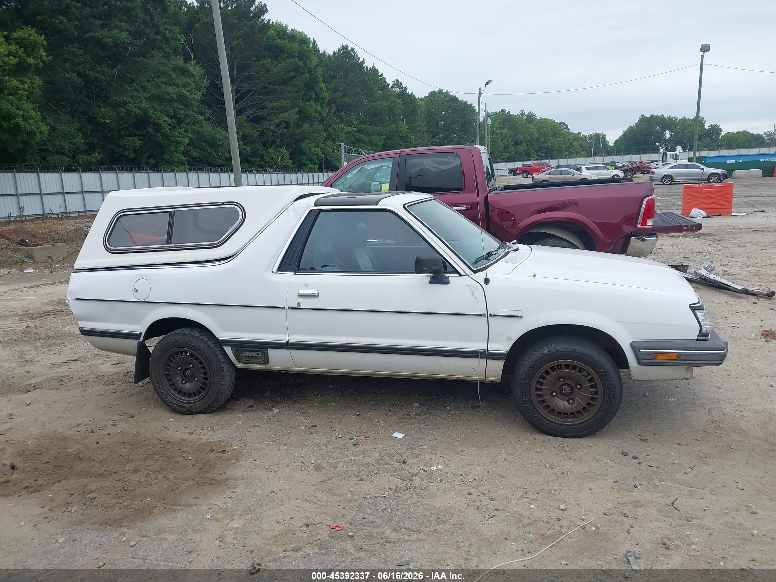 1985 Subaru Brat Gl White vin: JF2AT53B8FE504086