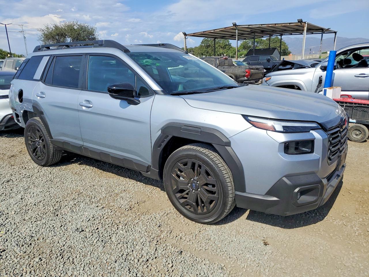 2026 Subaru Outback Limited Xt Серебряный vin: JF2BURGD2TY468717