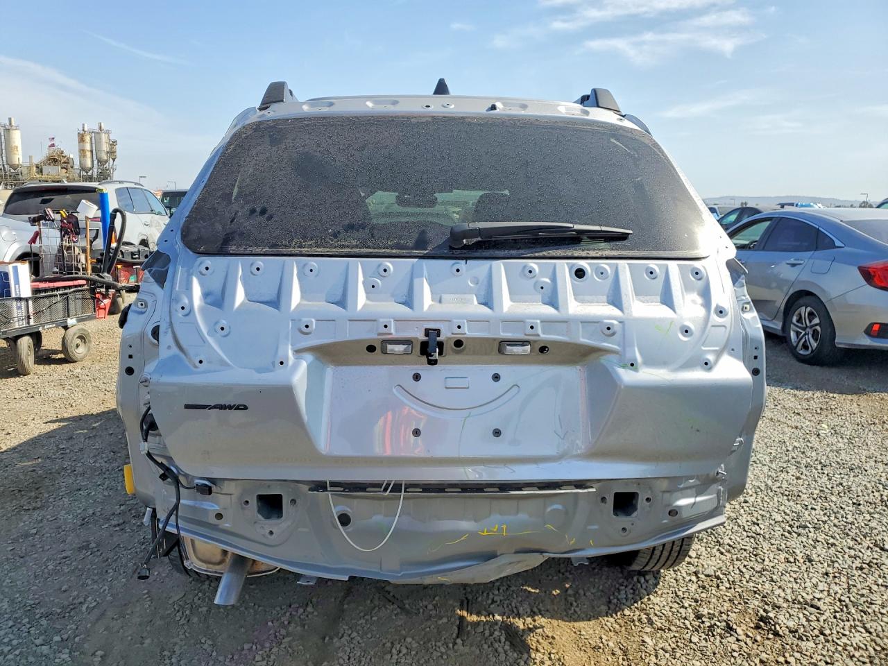 2026 Subaru Outback Limited Xt Серебряный vin: JF2BURGD2TY468717