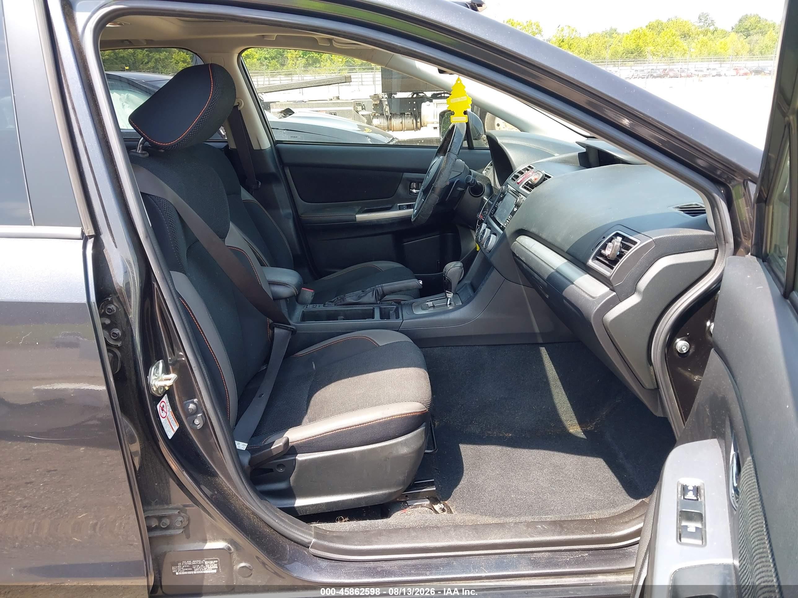 2017 Subaru Crosstrek 2.0i Premium Silver vin: JF2GPABC0H8253079