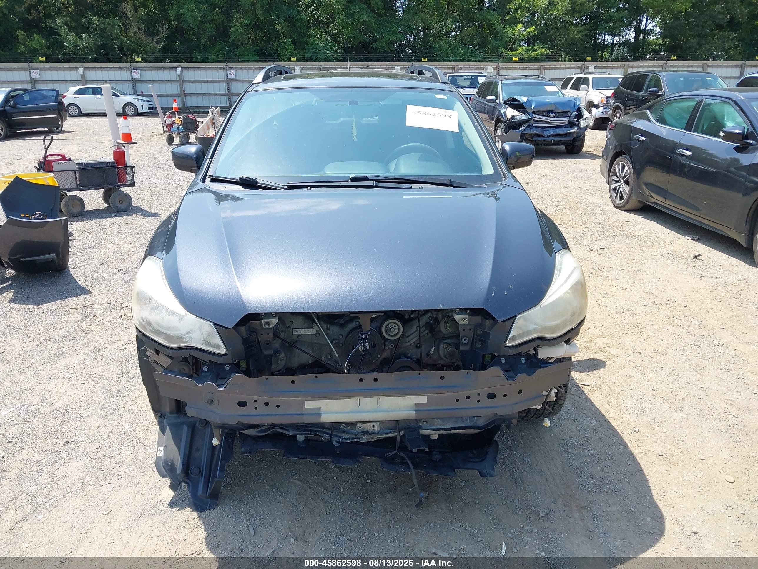 2017 Subaru Crosstrek 2.0i Premium Silver vin: JF2GPABC0H8253079