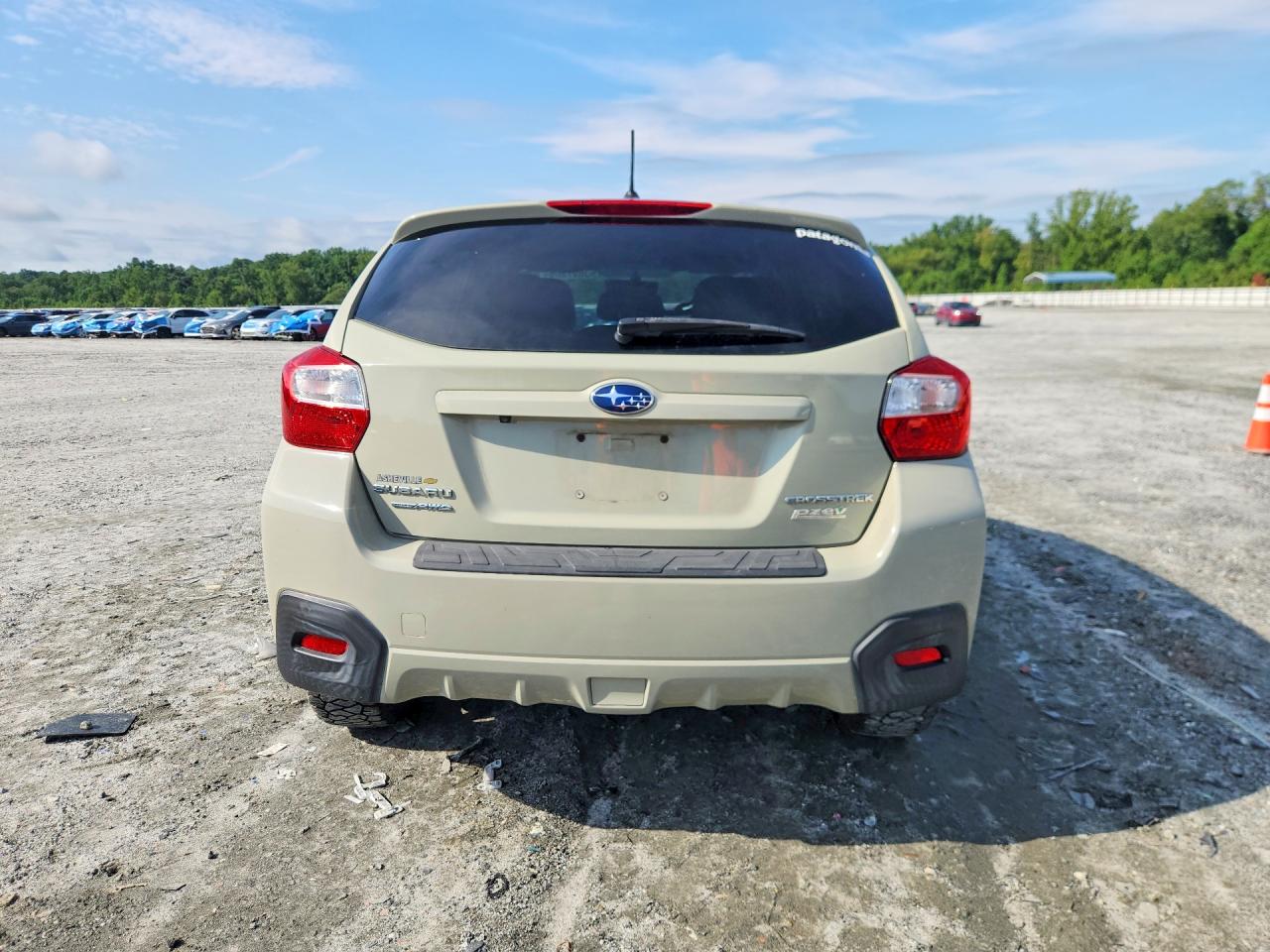 2017 Subaru Crosstrek Premium Cream vin: JF2GPABC1H8226862