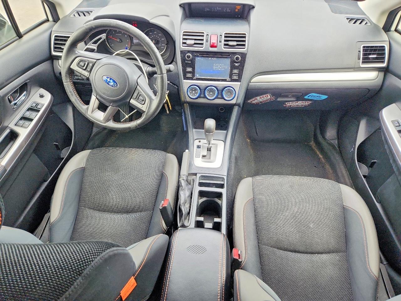 2016 Subaru Crosstrek Premium White vin: JF2GPABC2G8322739