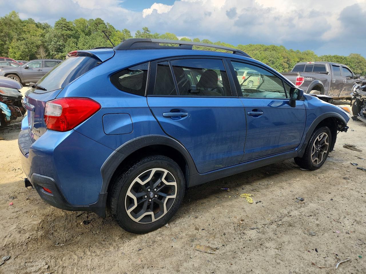 2016 Subaru Crosstrek Premium Blue vin: JF2GPABC5G8270751