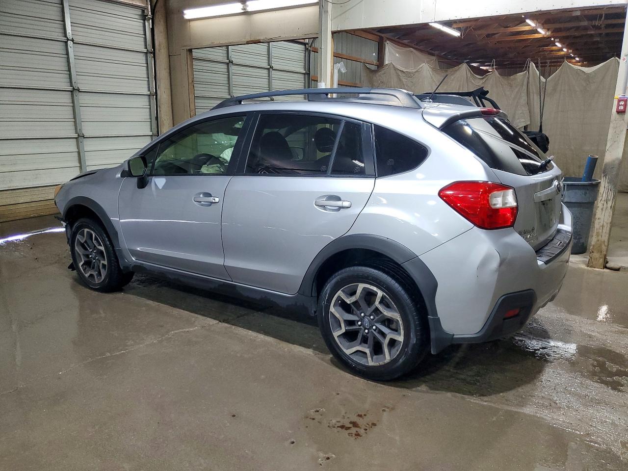 2017 Subaru Crosstrek Premium Silver vin: JF2GPABC6H8228302