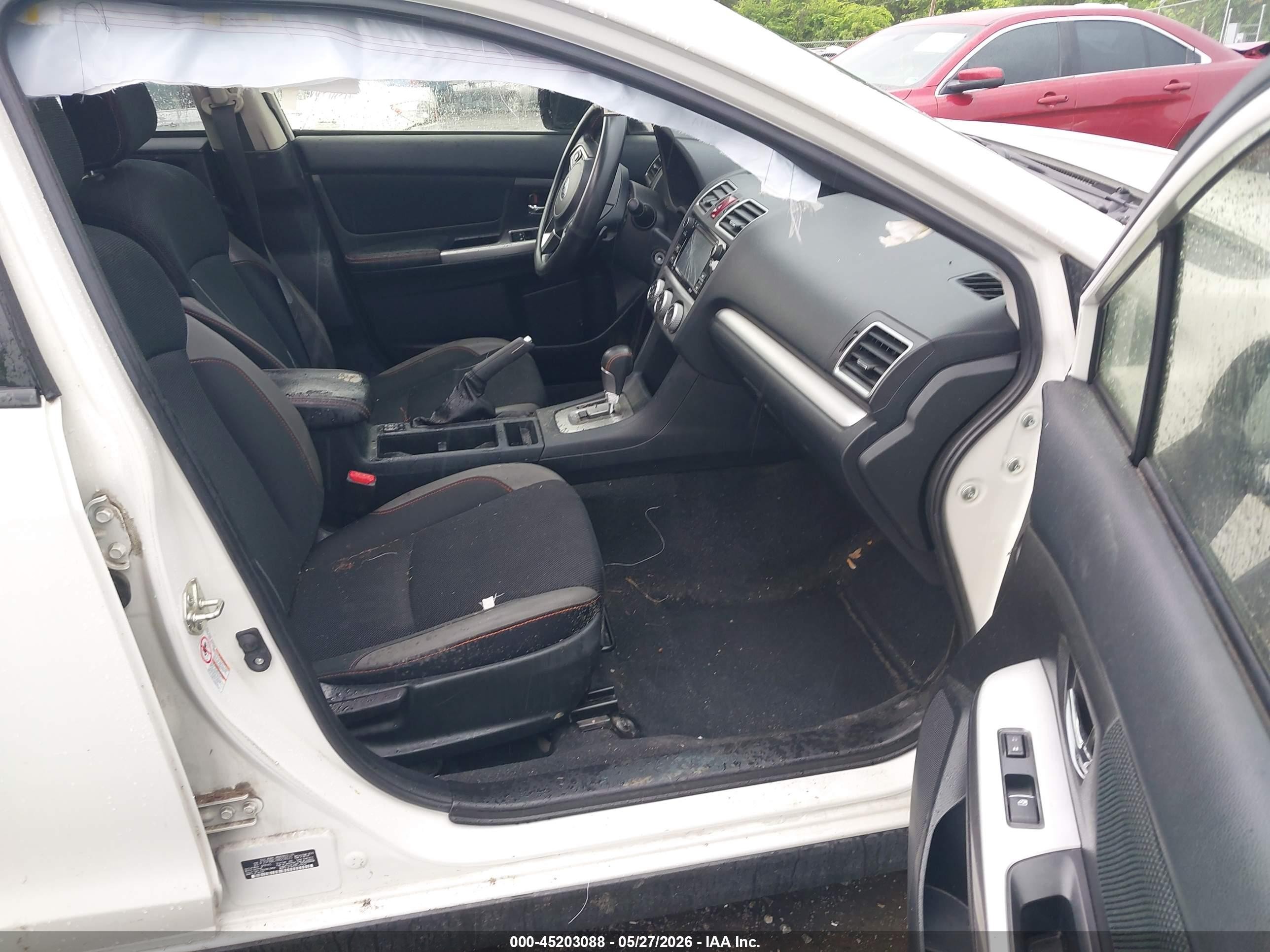 2017 Subaru Crosstrek 2.0i Premium White vin: JF2GPABC7H8218121