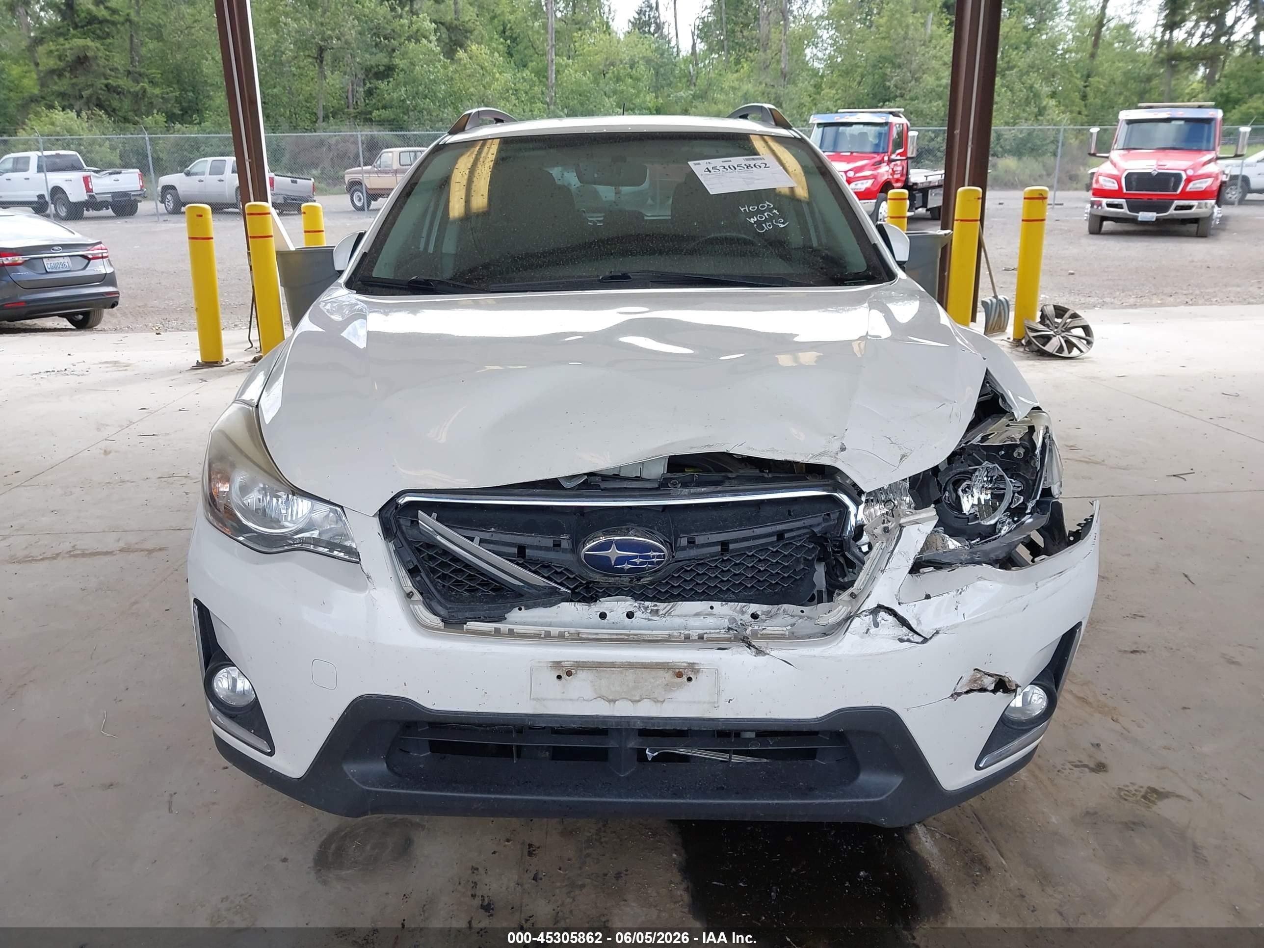 2017 Subaru Crosstrek 2.0i Premium White vin: JF2GPABC8H8210920