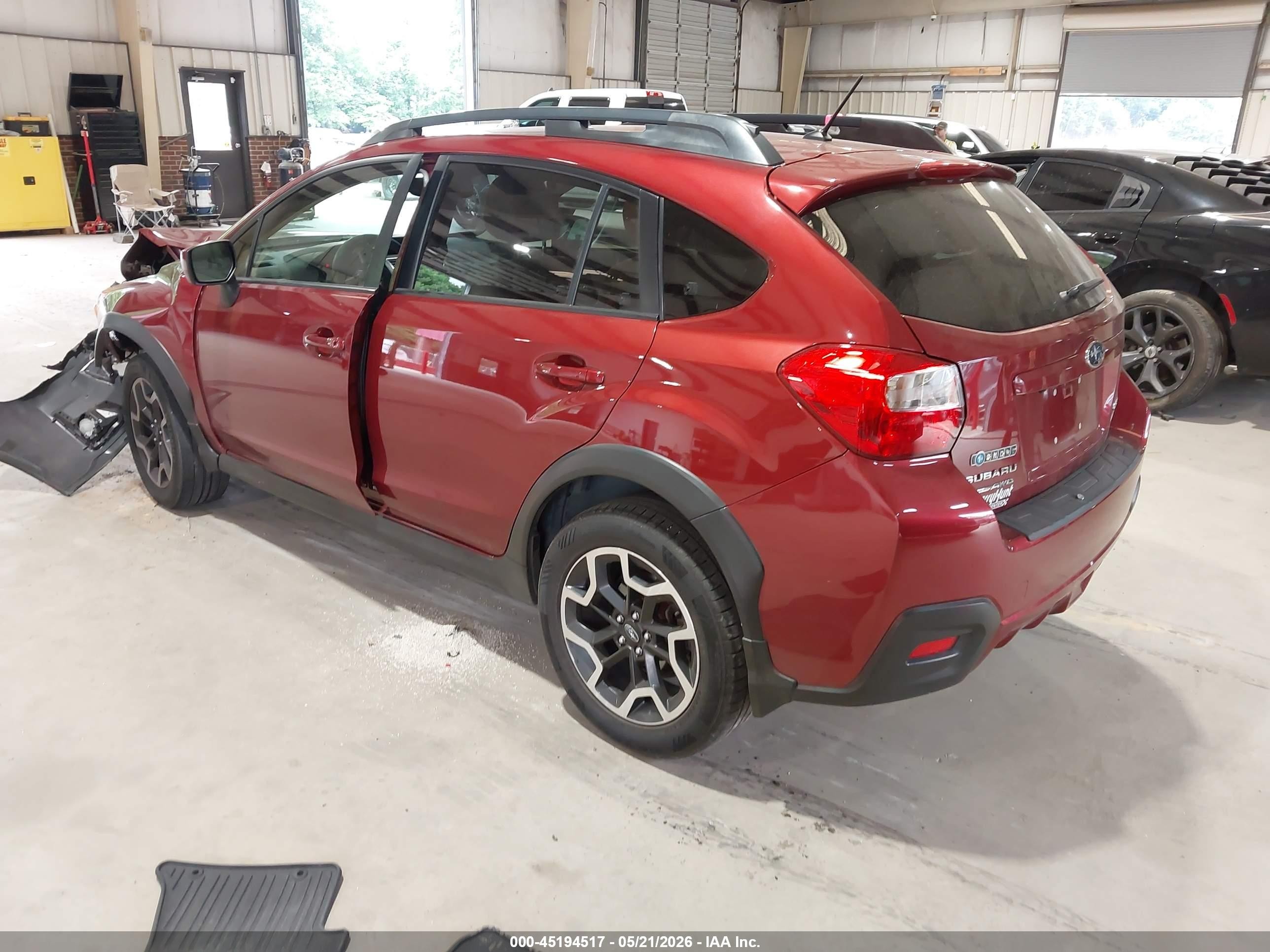 2016 Subaru Crosstrek 2.0i Premium Burgundy vin: JF2GPABC9G8207068