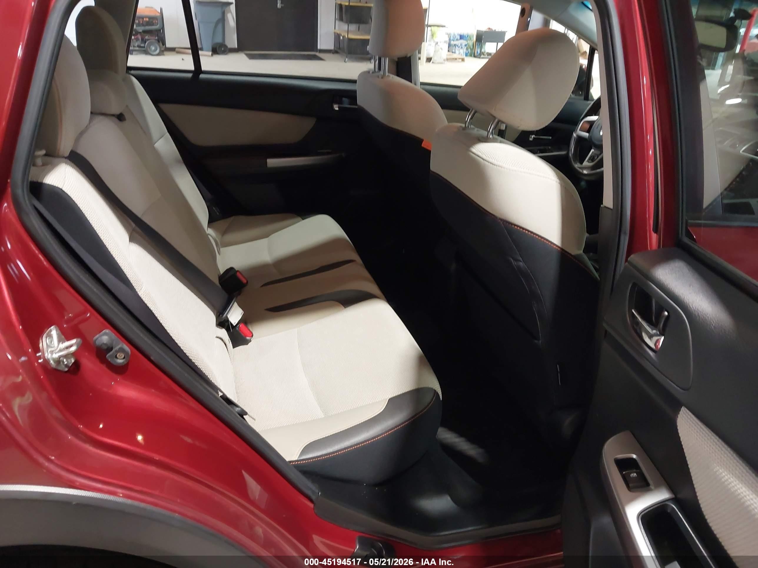2016 Subaru Crosstrek 2.0i Premium Burgundy vin: JF2GPABC9G8207068