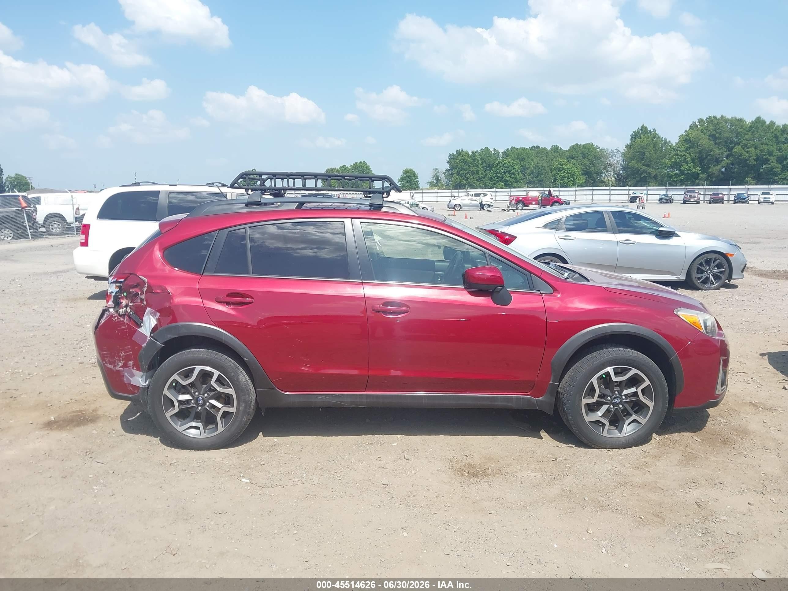 2016 Subaru Crosstrek 2.0i Premium Red vin: JF2GPABC9G8321278