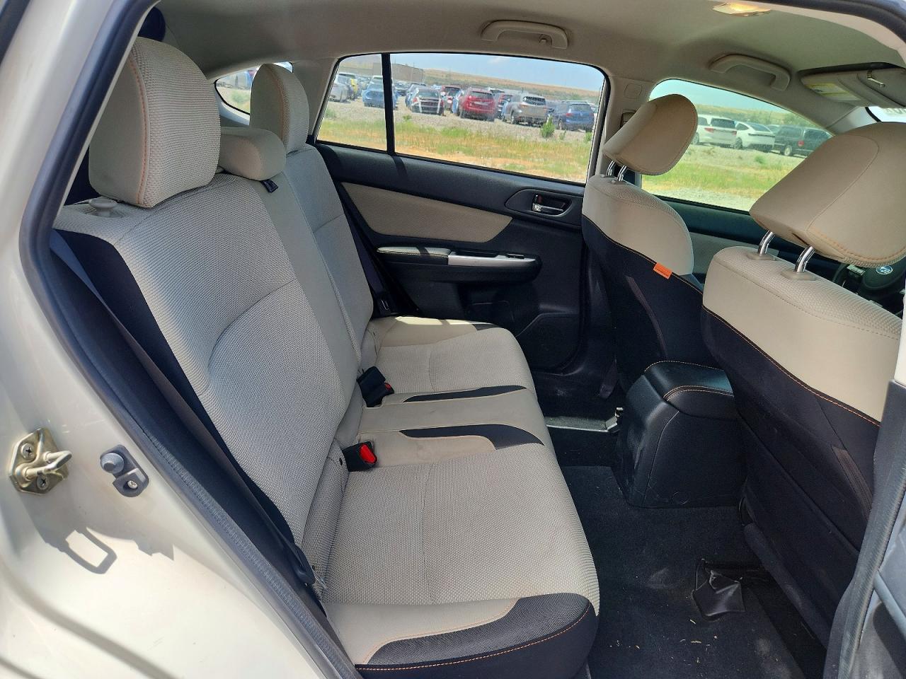 2017 Subaru Crosstrek Premium White vin: JF2GPABC9H8206407