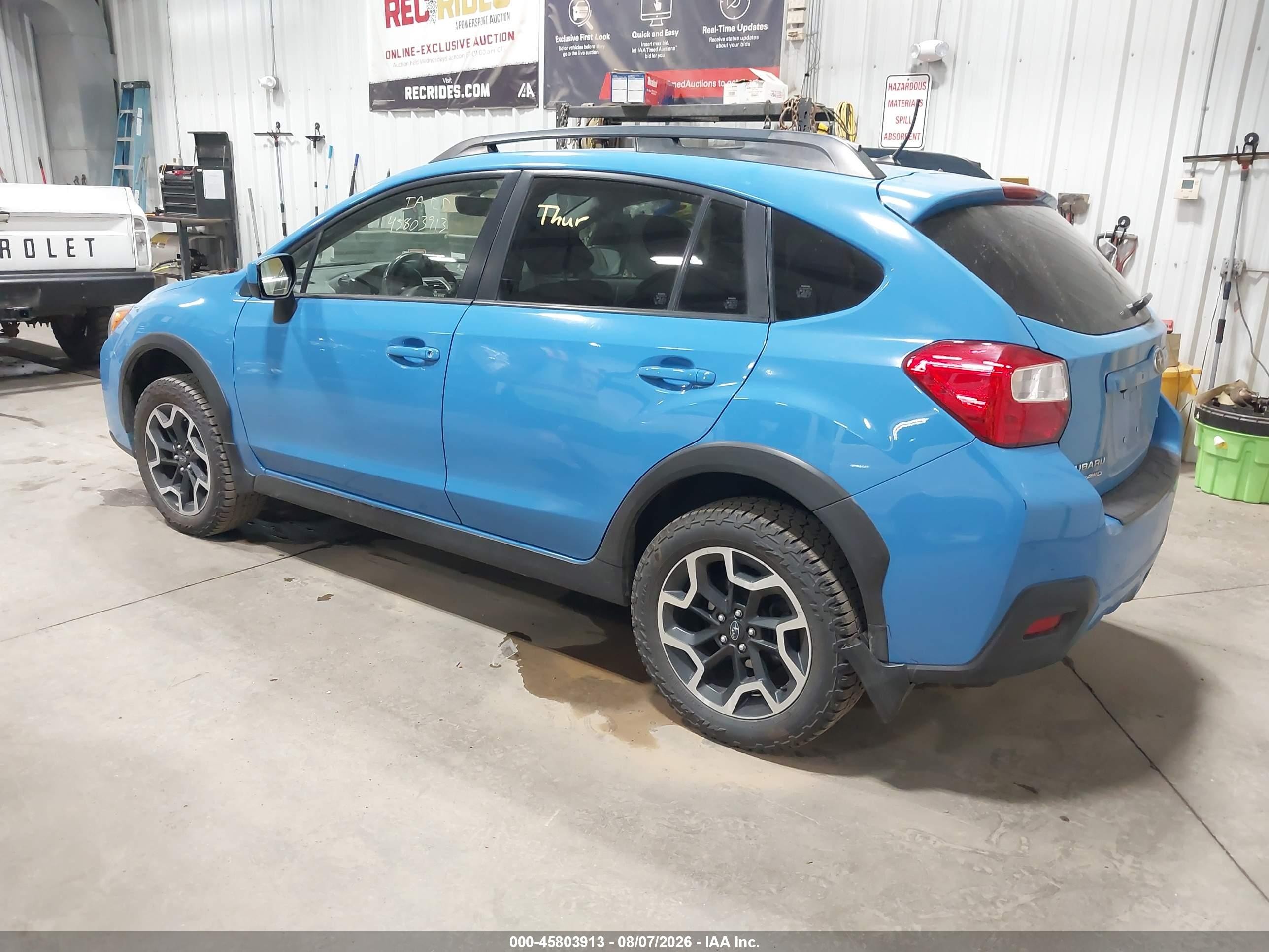 2017 Subaru Crosstrek 2.0i Premium Blue vin: JF2GPABCXHH275994