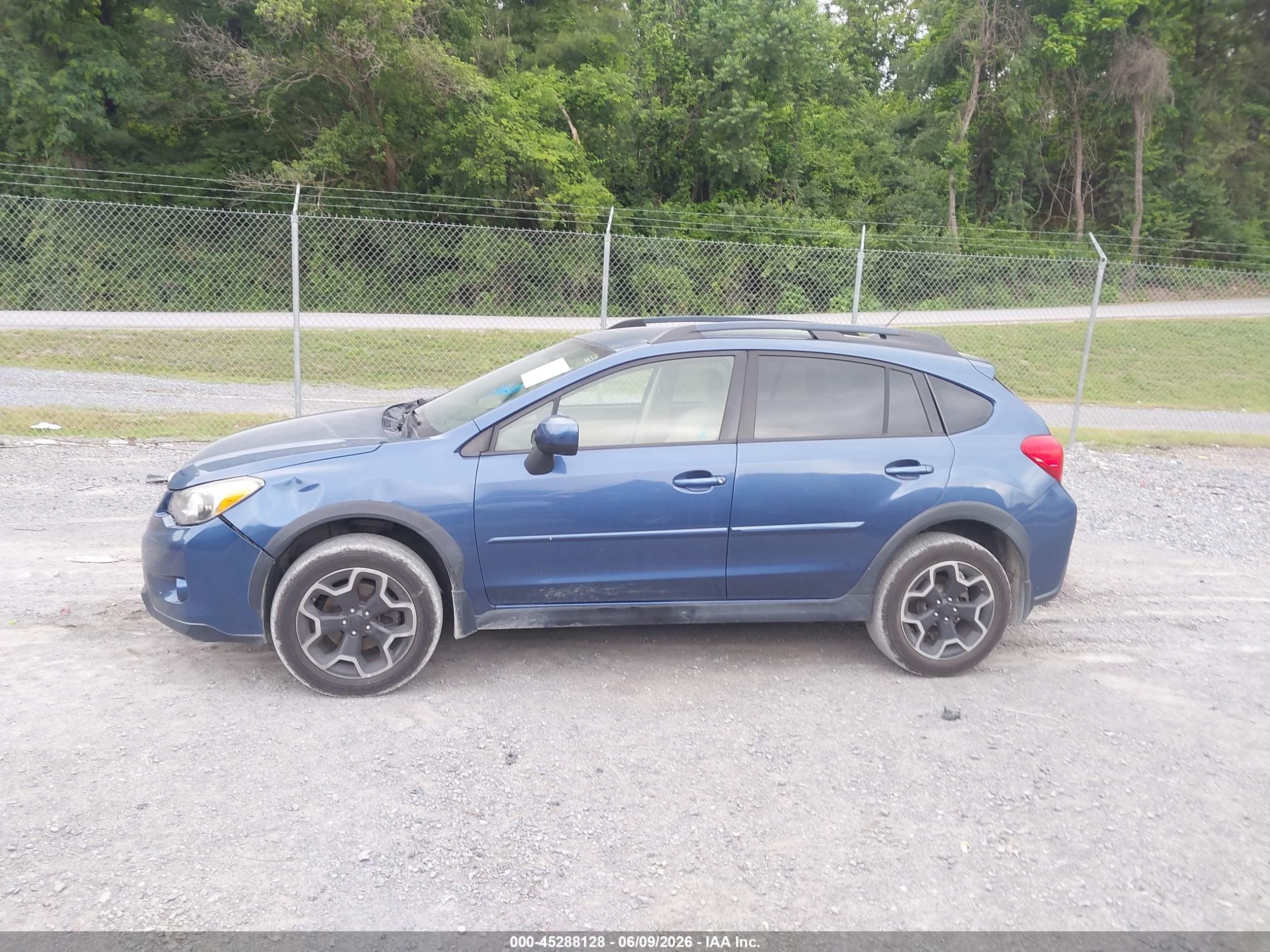 2013 Subaru Xv Crosstrek 2.0i Premium Blue vin: JF2GPACC0D1214641