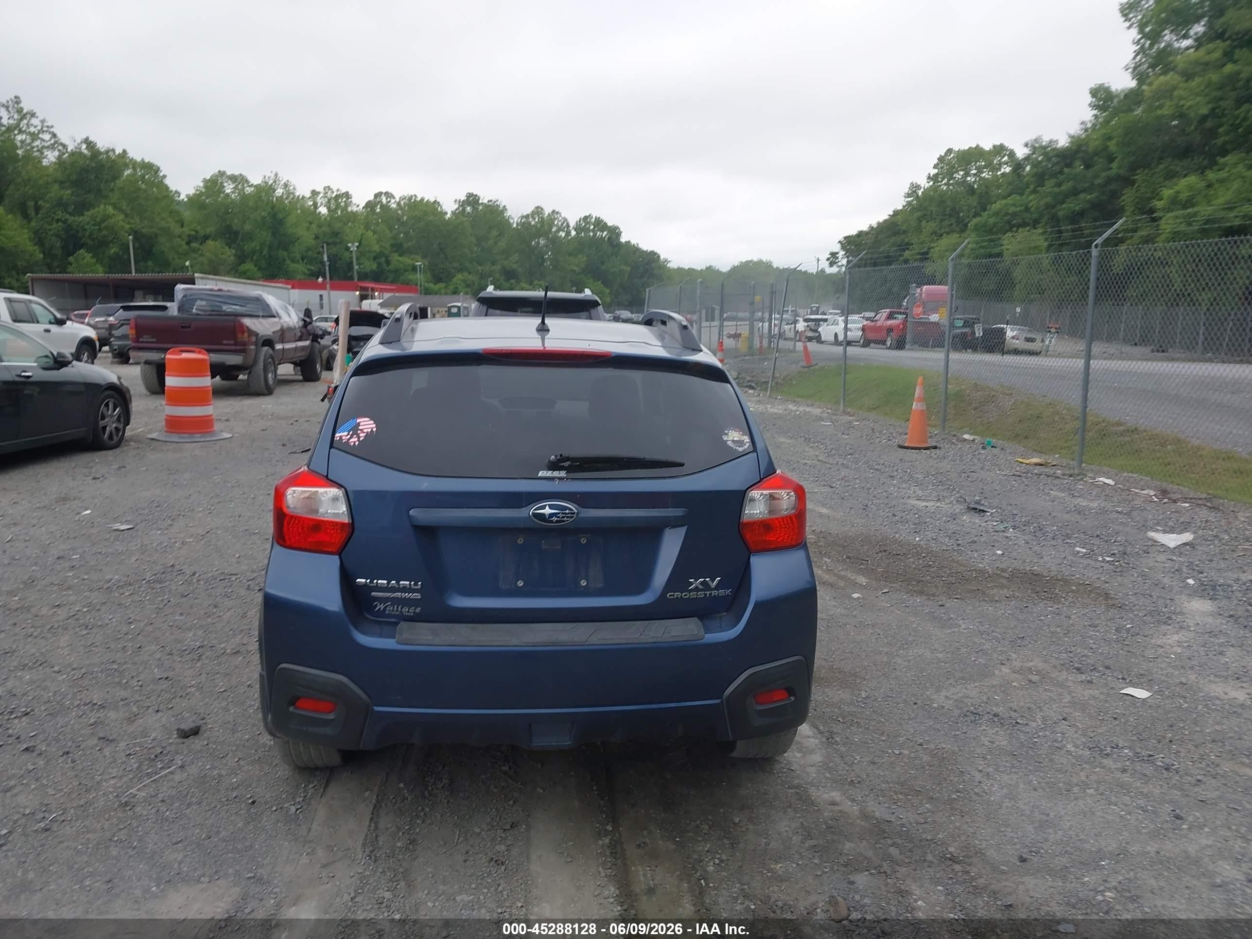 2013 Subaru Xv Crosstrek 2.0i Premium Blue vin: JF2GPACC0D1214641