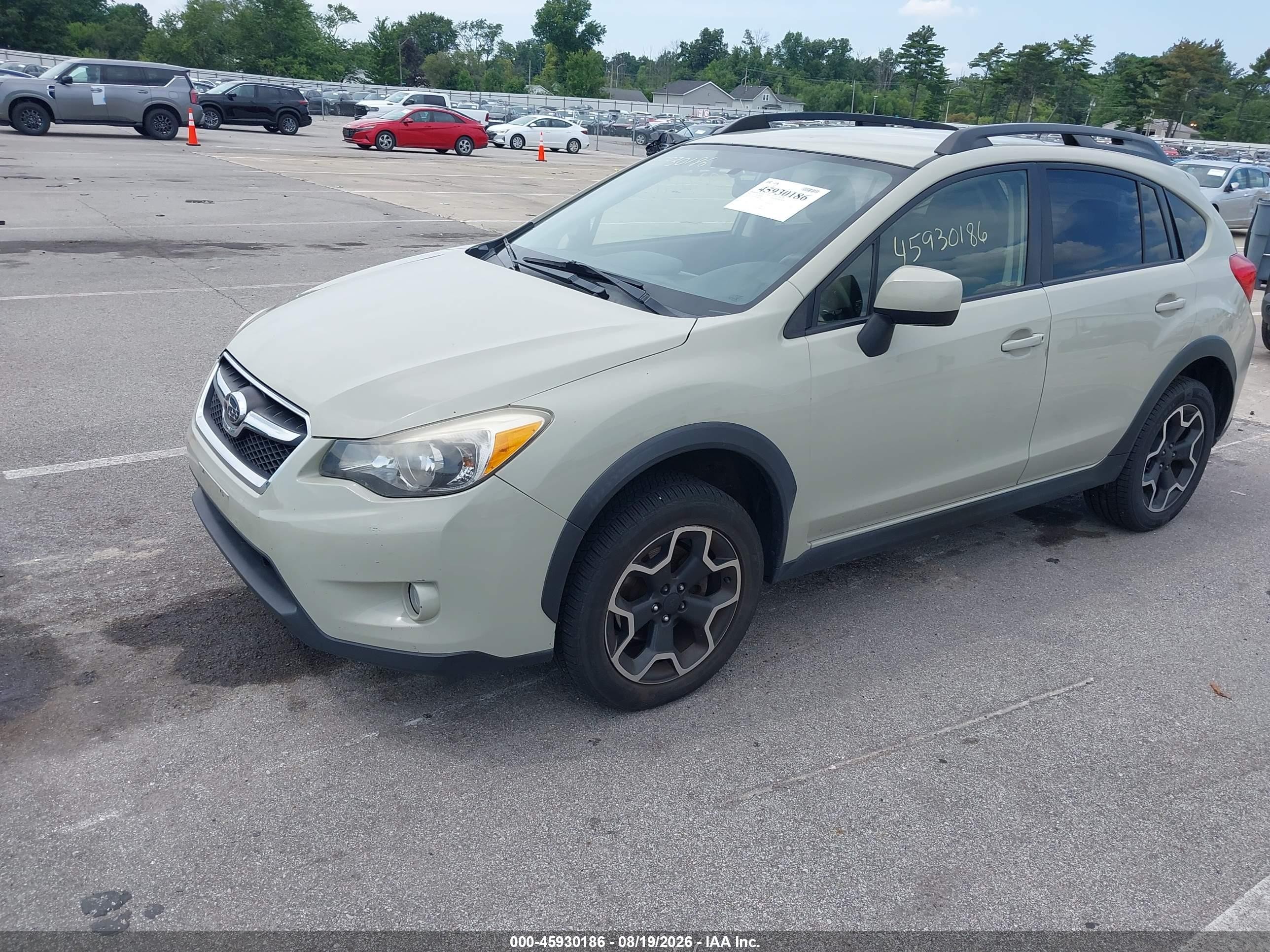 2013 Subaru Xv Crosstrek 2.0i Premium Beige vin: JF2GPACC0DH861046