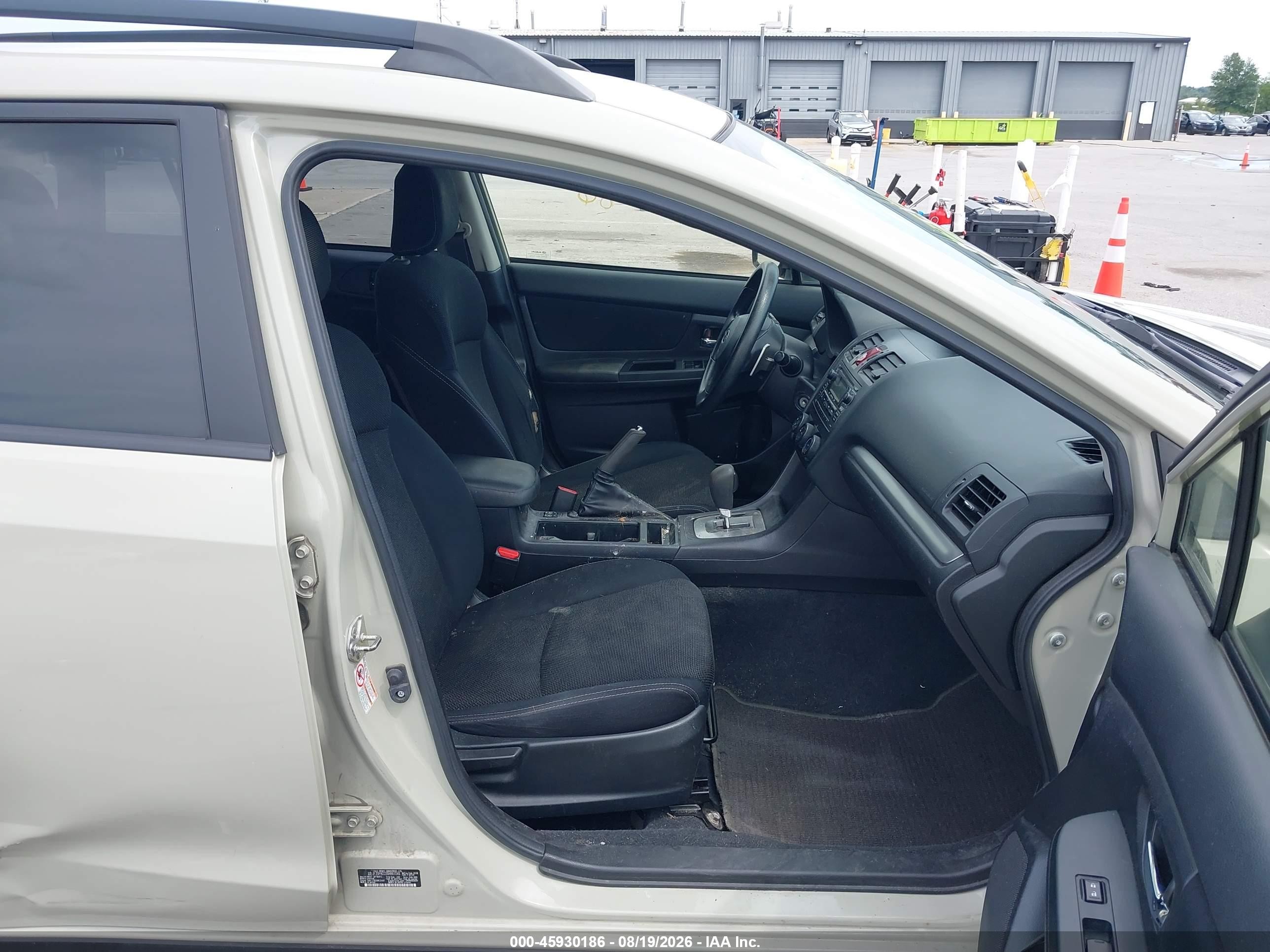 2013 Subaru Xv Crosstrek 2.0i Premium Beige vin: JF2GPACC0DH861046
