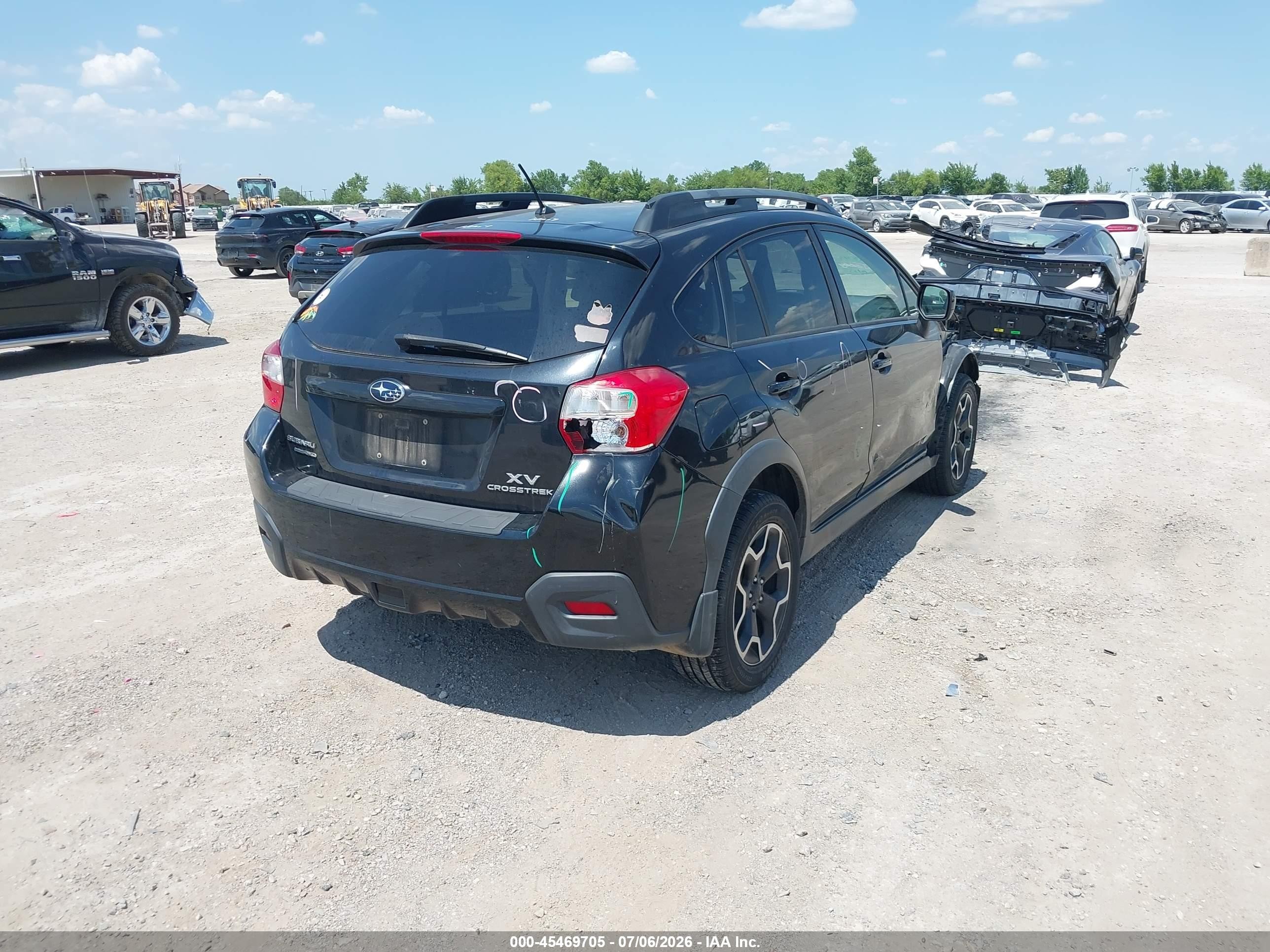 2014 Subaru Xv Crosstrek 2.0i Premium Black vin: JF2GPACC0E8264755