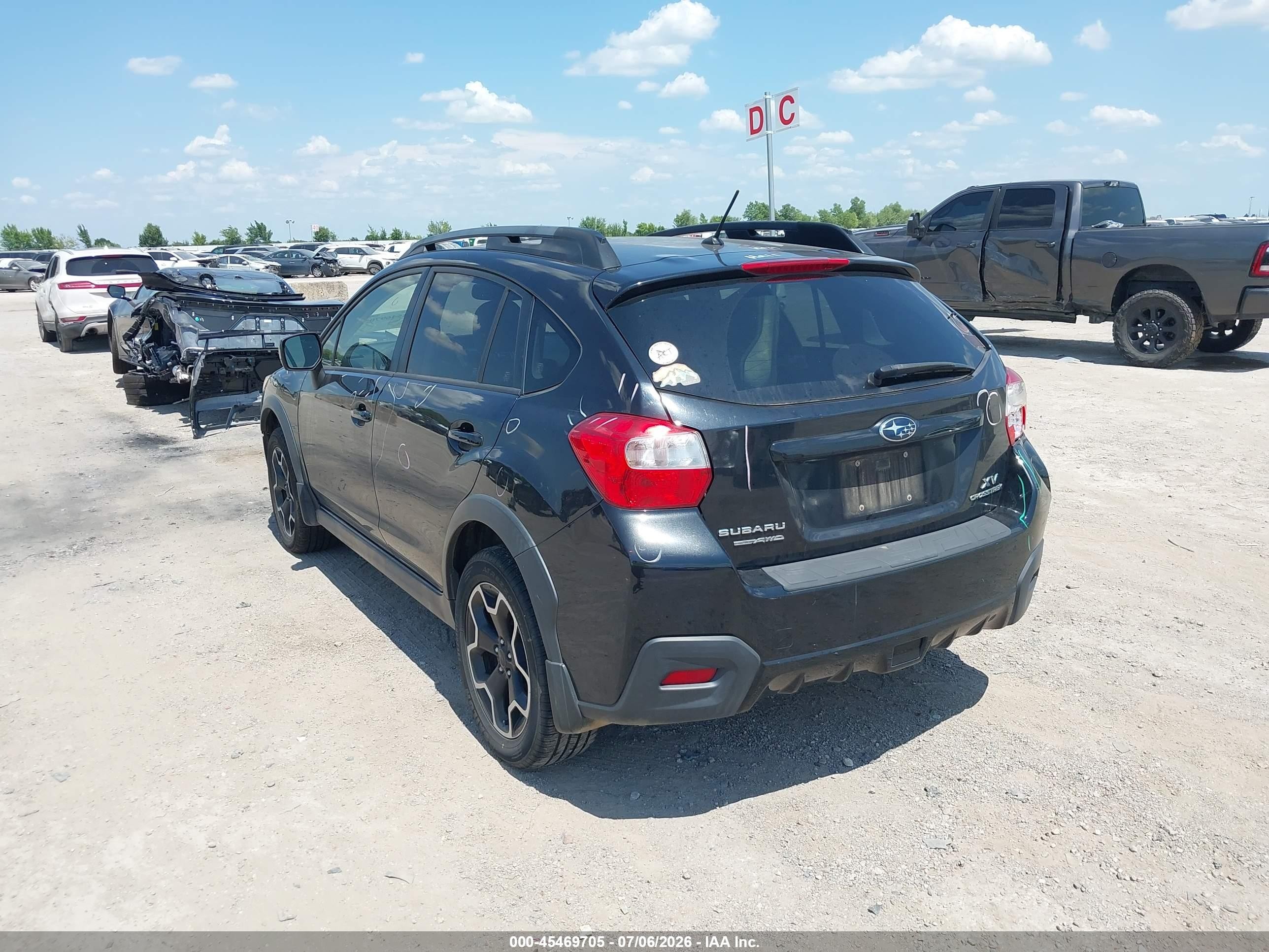 2014 Subaru Xv Crosstrek 2.0i Premium Black vin: JF2GPACC0E8264755