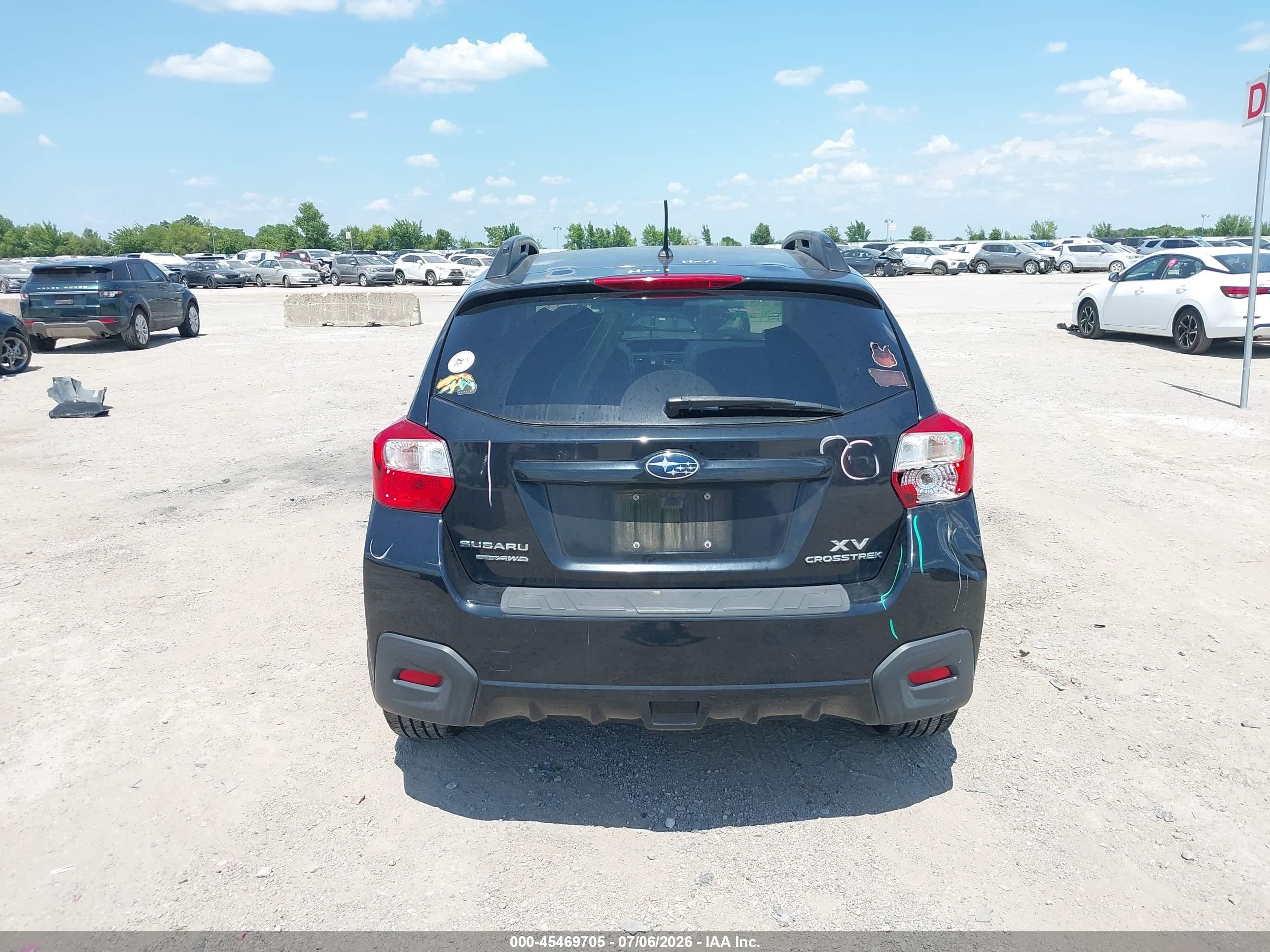 2014 Subaru Xv Crosstrek 2.0i Premium Black vin: JF2GPACC0E8264755