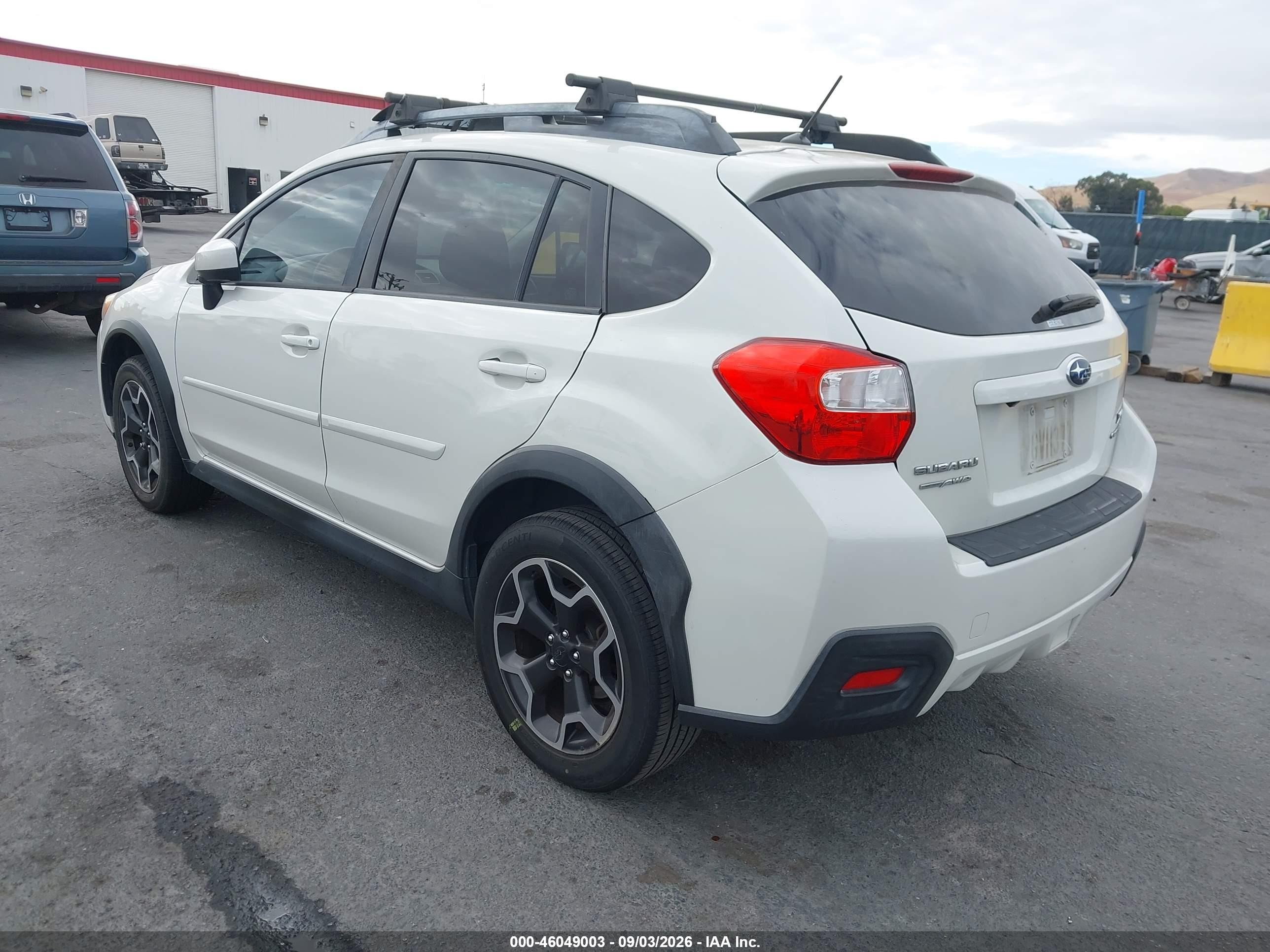 2015 Subaru Xv Crosstrek 2.0i Premium White vin: JF2GPACC0F8257824